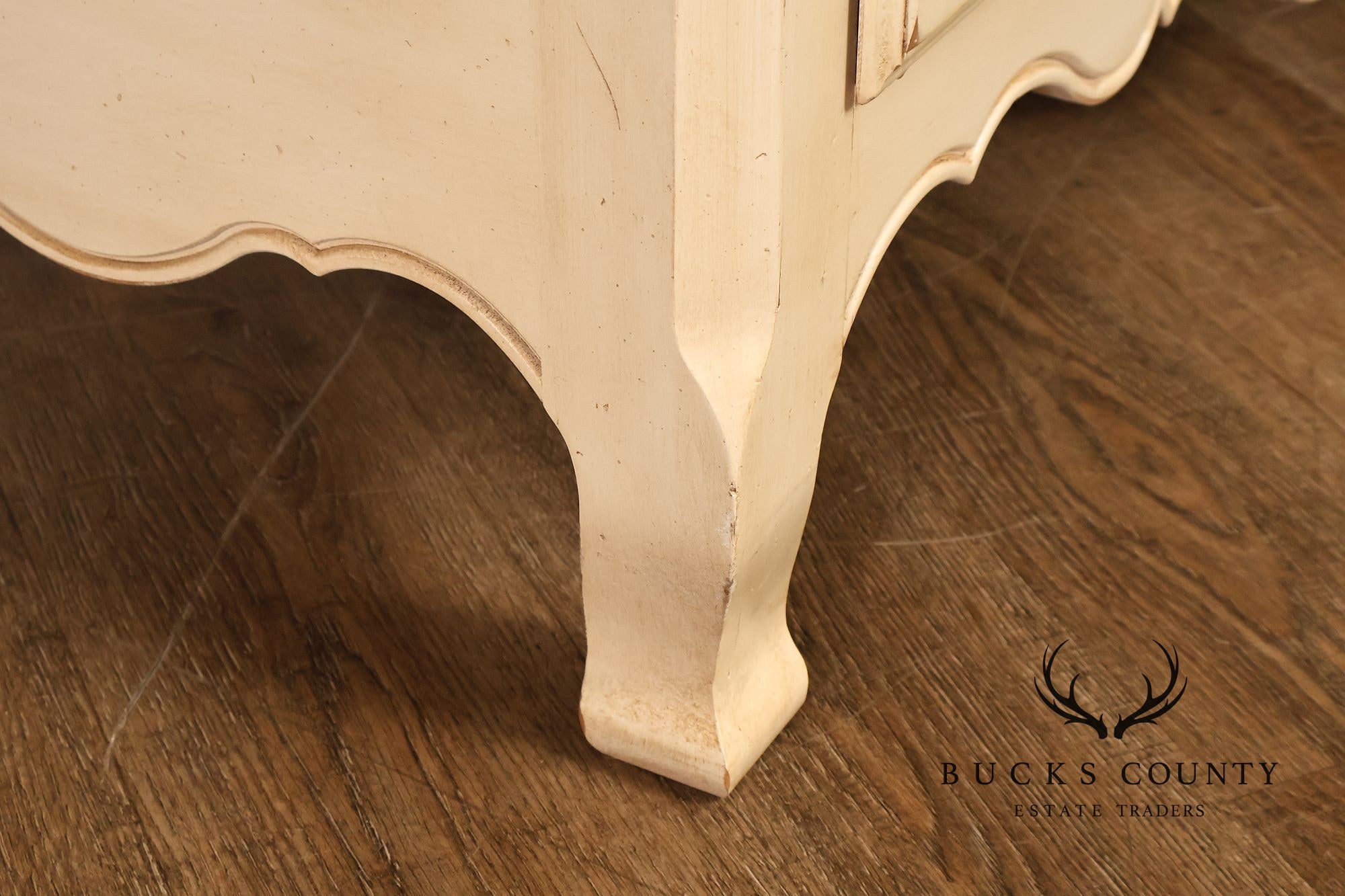 Ethan Allen 'Country French' Painted Chest of Drawers