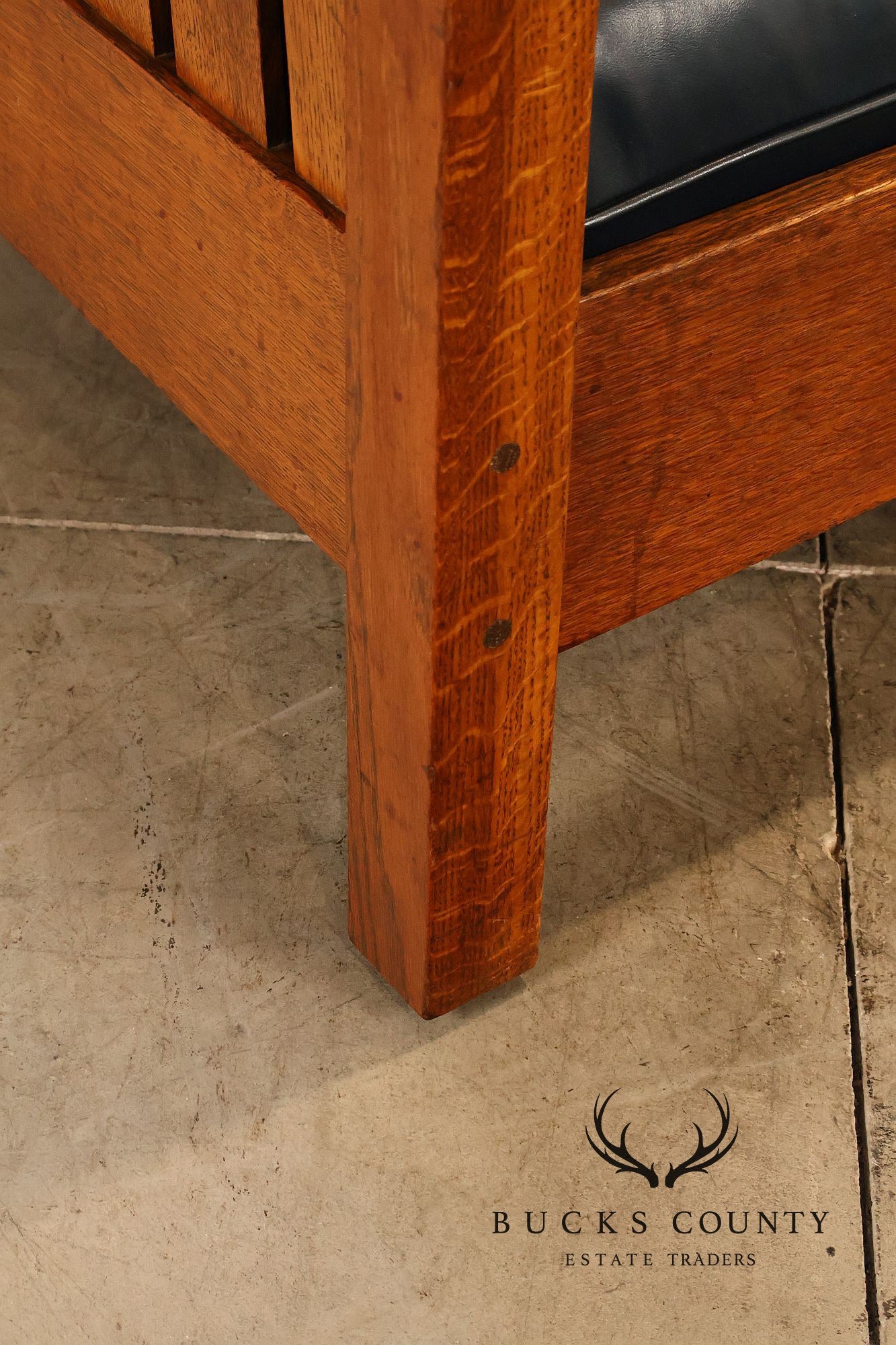 Antique Gustav Stickley No. 222 Mission Oak Pencil Post Even Arm Settle