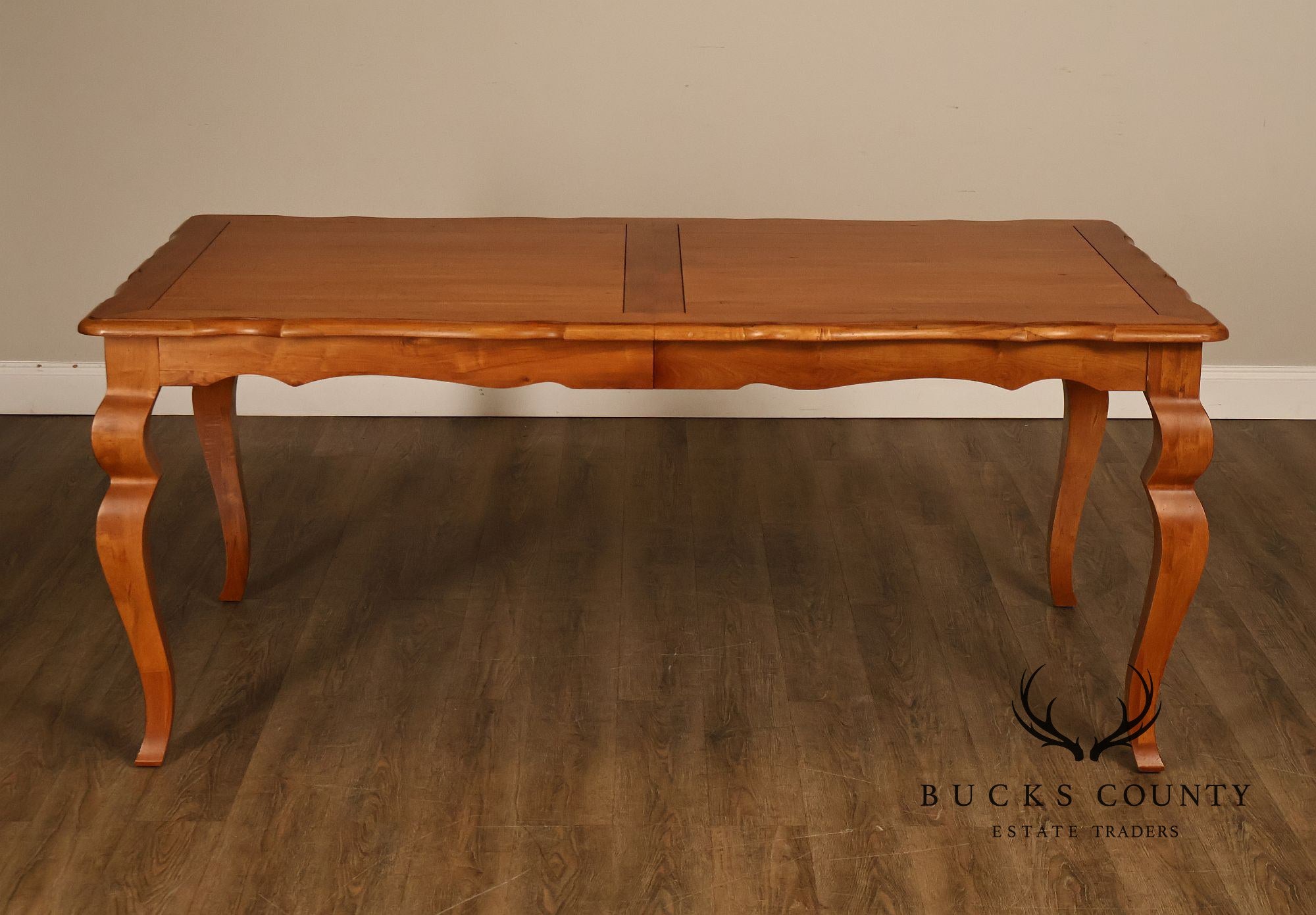 Ethan Allen 'Legacy' French Country Style Expandable Dining Table