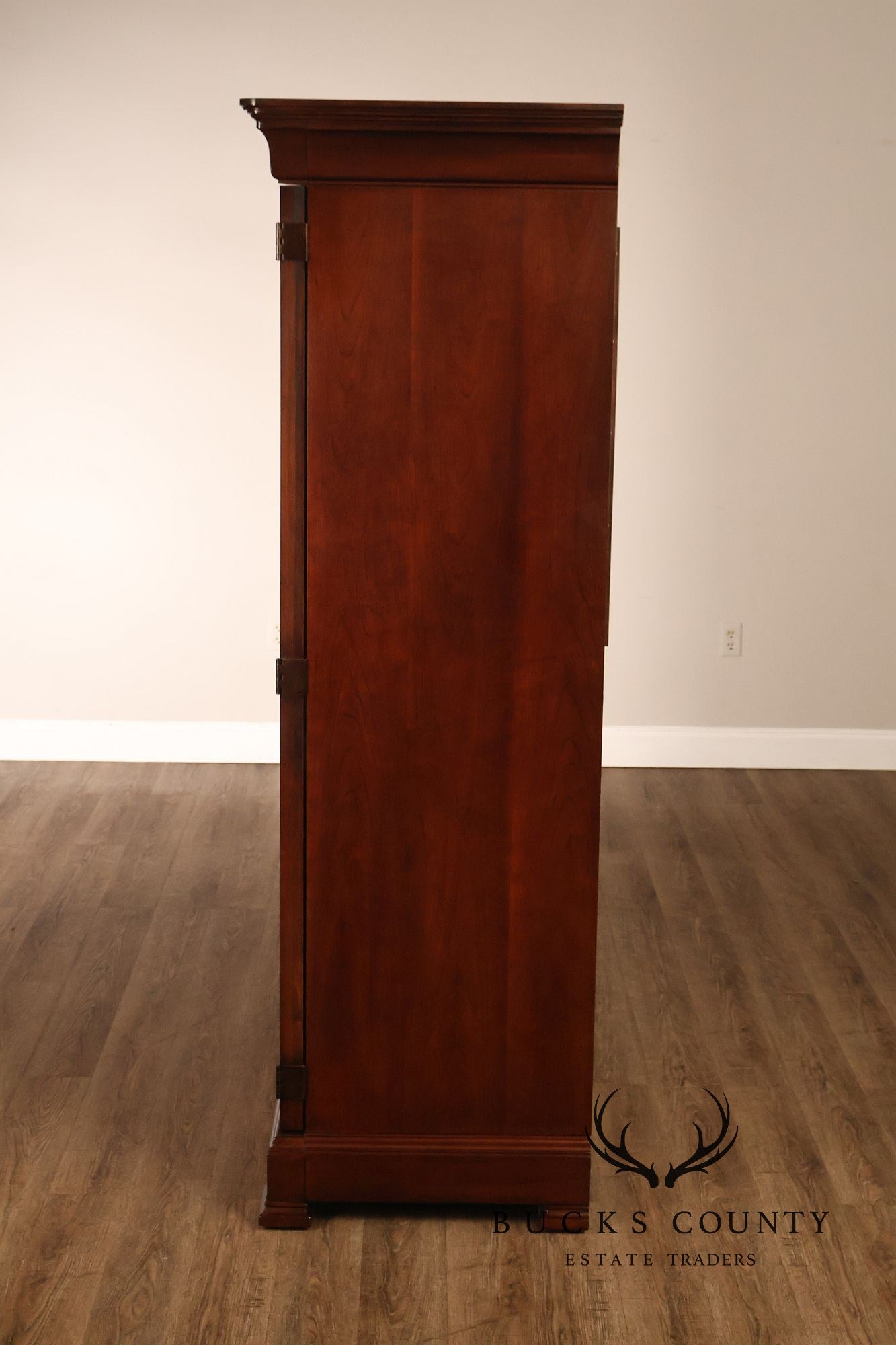 Thomasville Traditional Louis Philippe Style Cherry Armoire