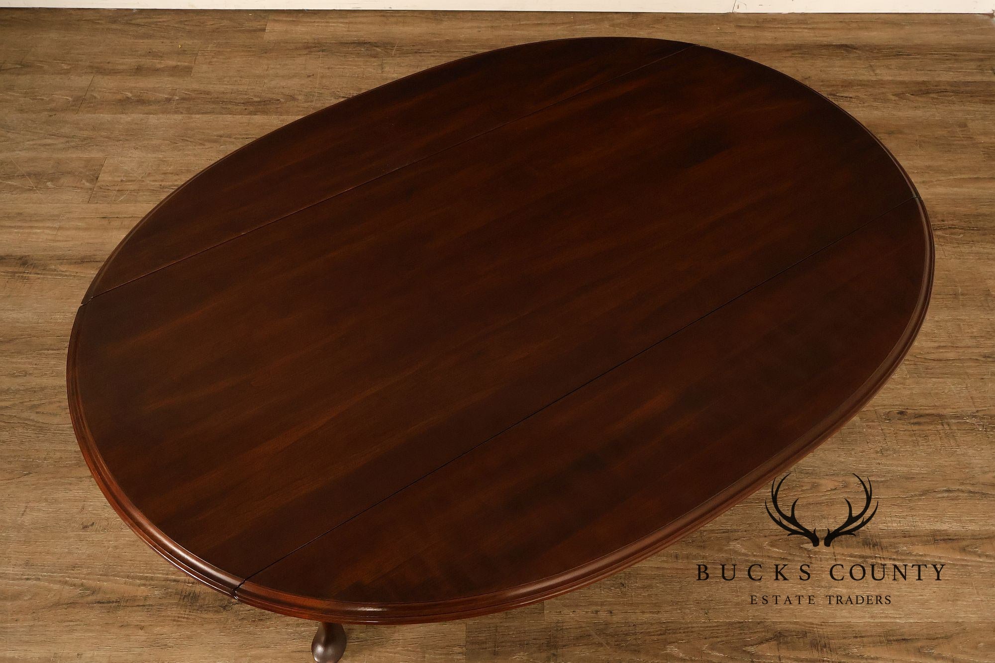 Ethan Allen Queen Anne Style Cherry Drop Leaf Coffee Table