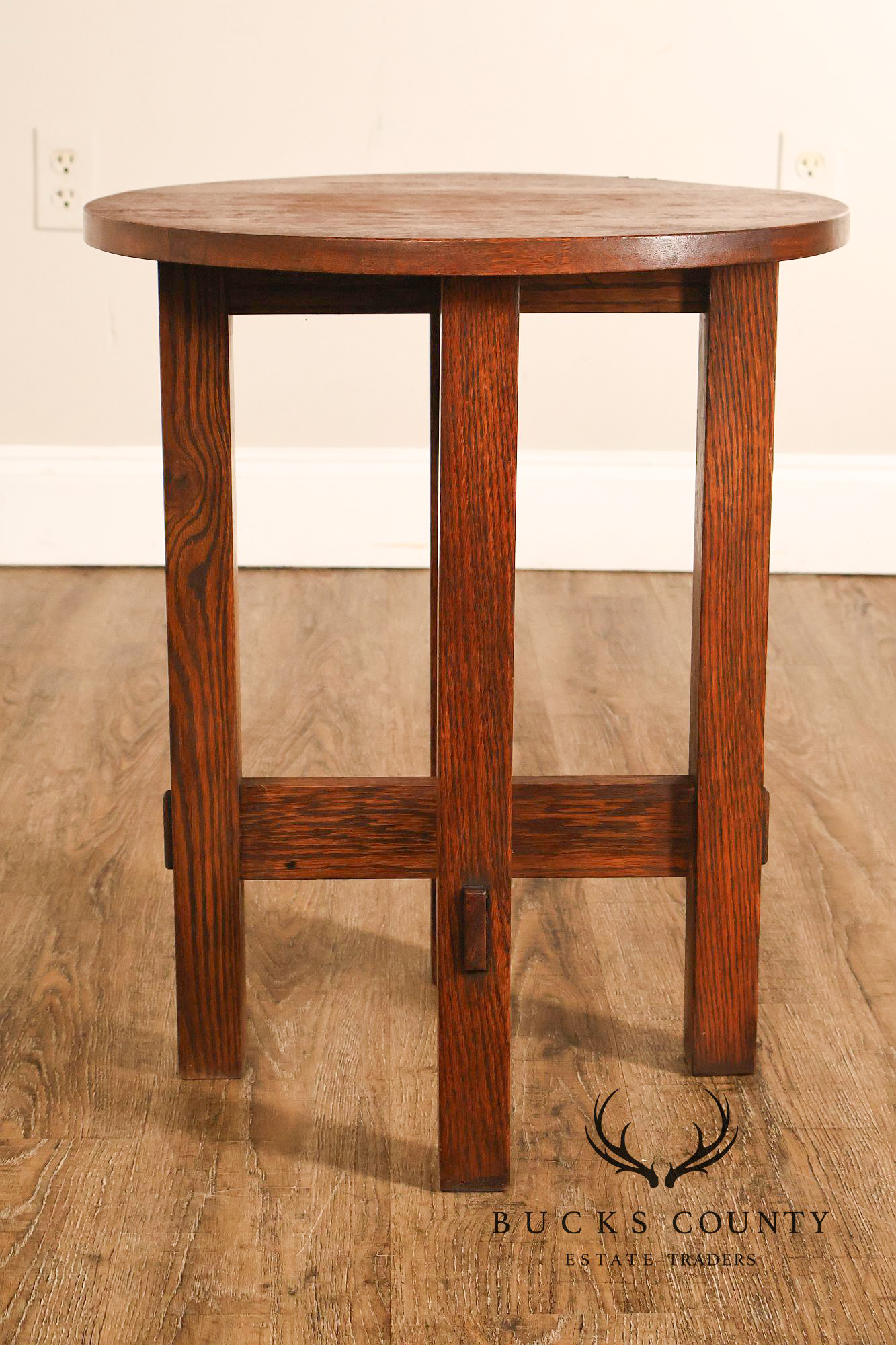 Arts And Crafts Style Round Oak Lamp Table