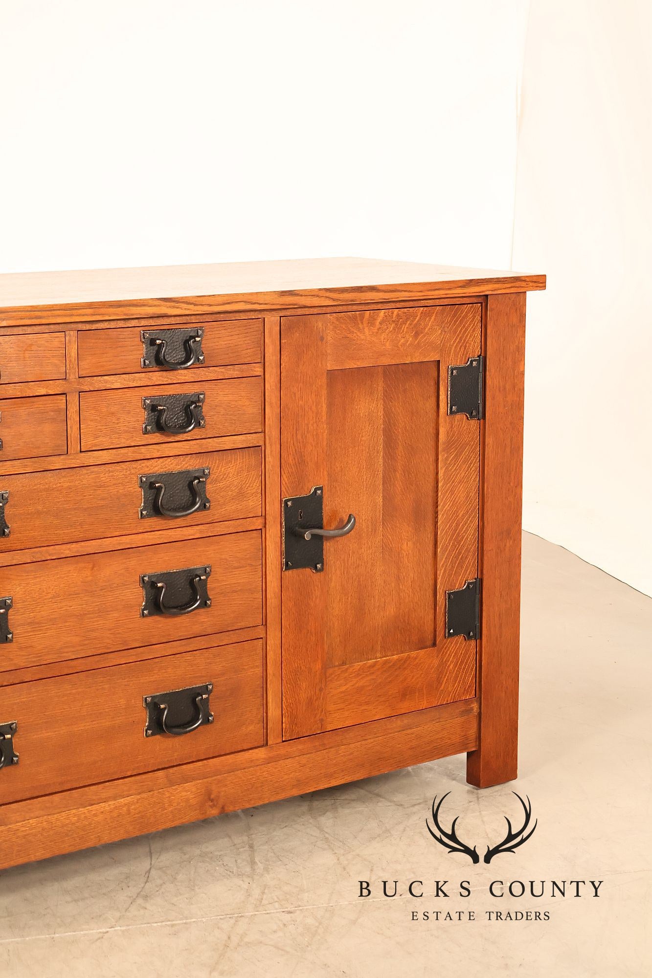 Stickley Syracuse Mission Collection Syracuse  Oak Sideboard