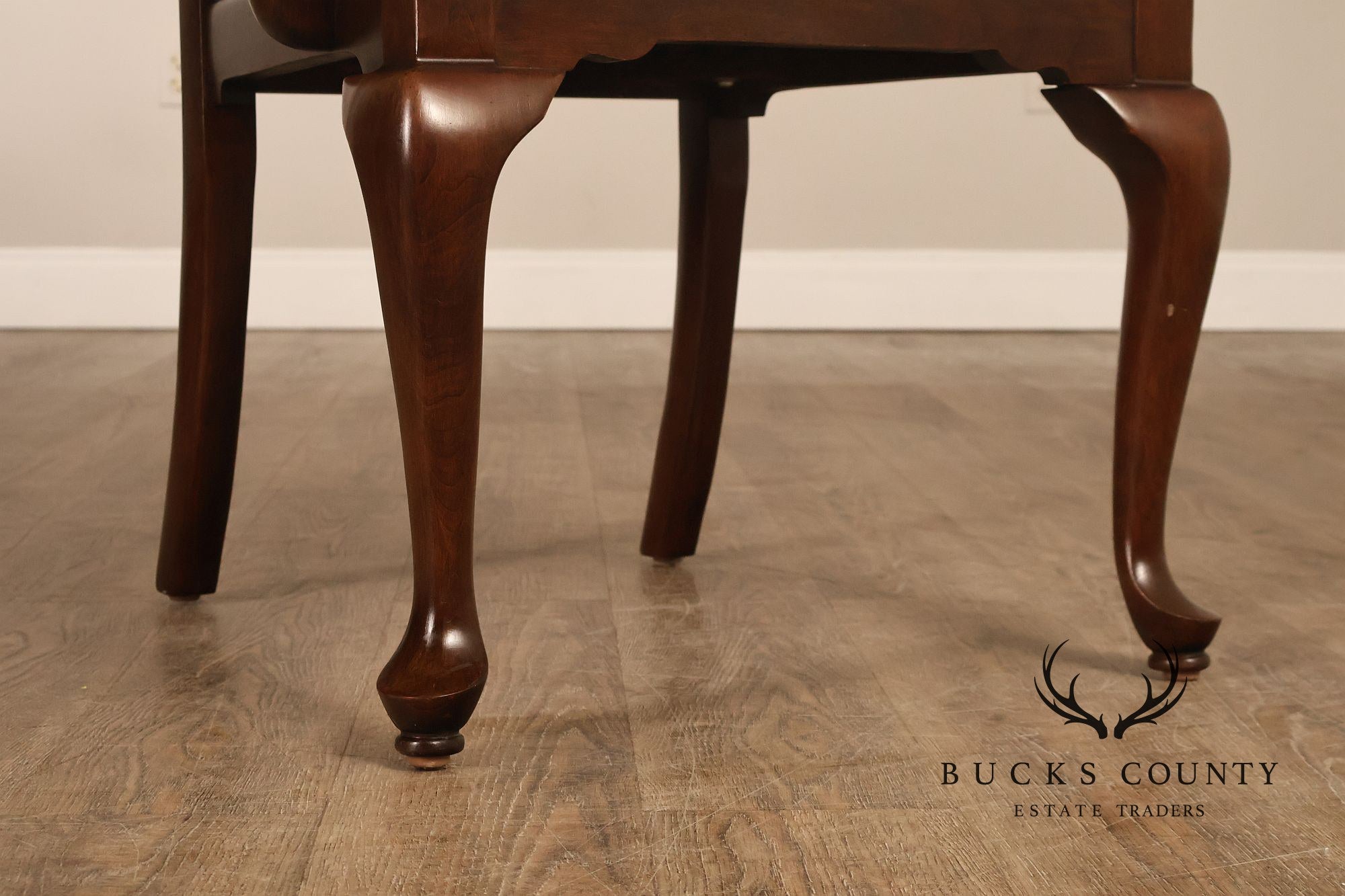 Ethan Allen Georgian Court Queen Anne Style Cherry Dining Armchair