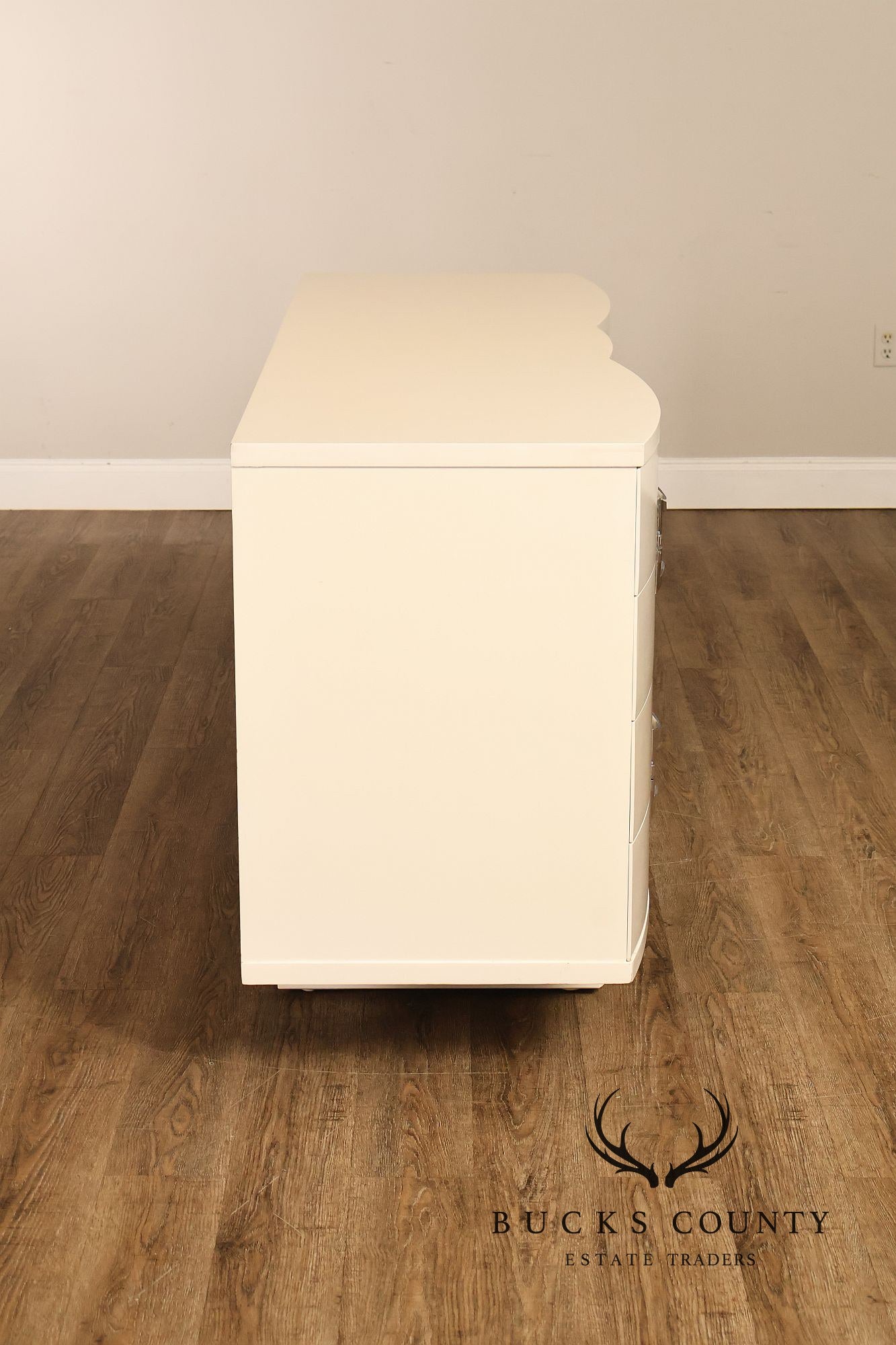 Rway Mid Century Modern White Lacquered Triple Dresser