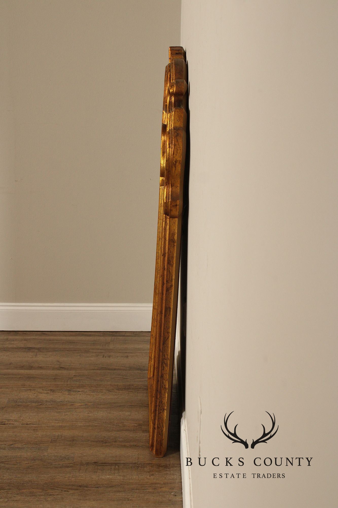 Carolina Mirror Co. Hollywood Regency Gilt Wall Mirror