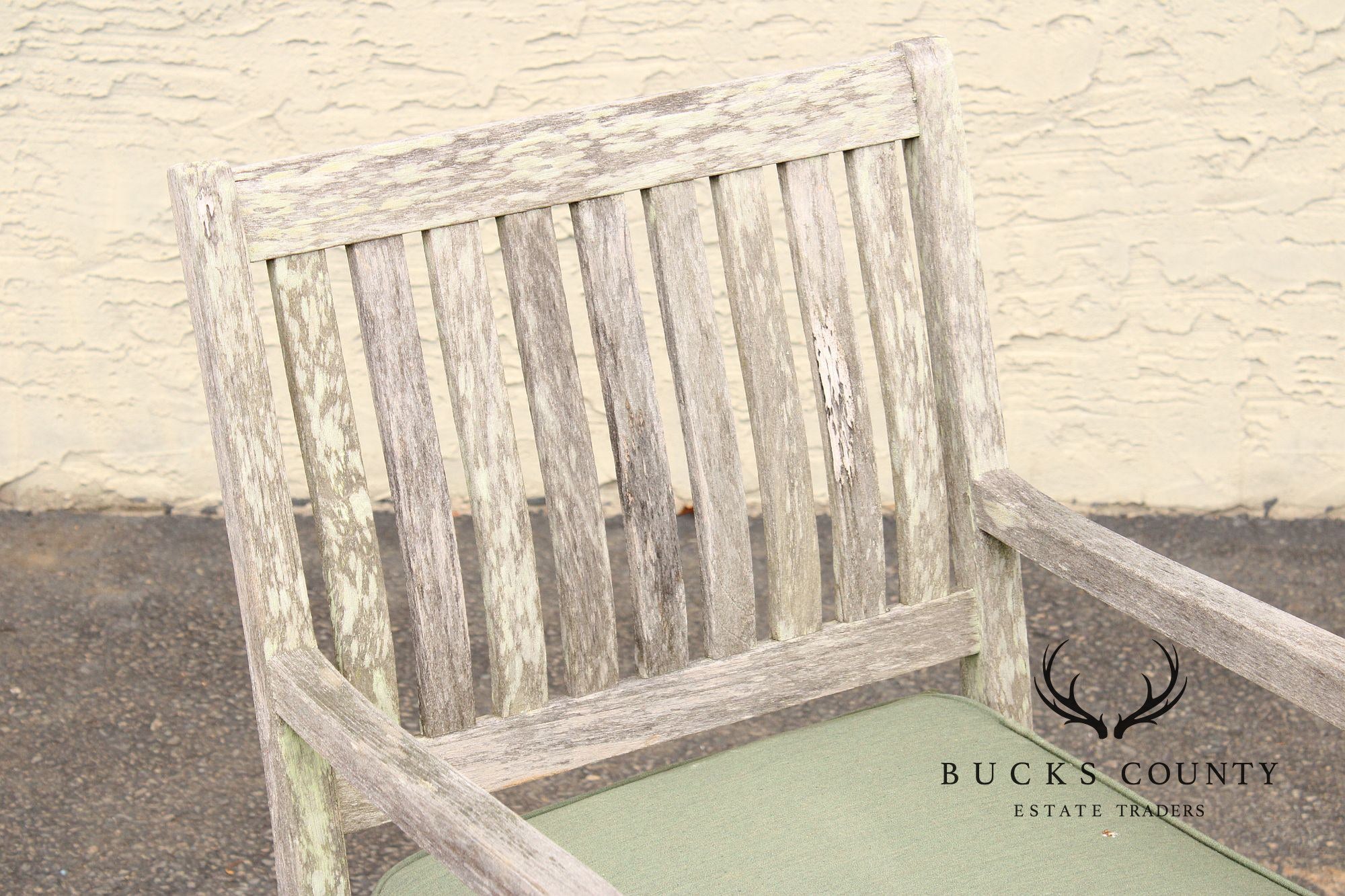 Gloster Teak Outdoor Patio Dining Table With Four Chairs
