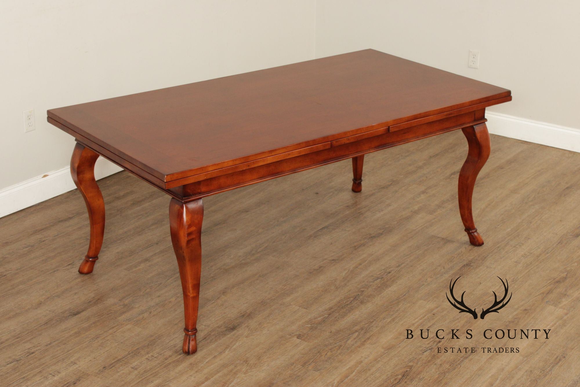 Italian Provincial Hoof Foot Refectory Farmhouse Dining Table