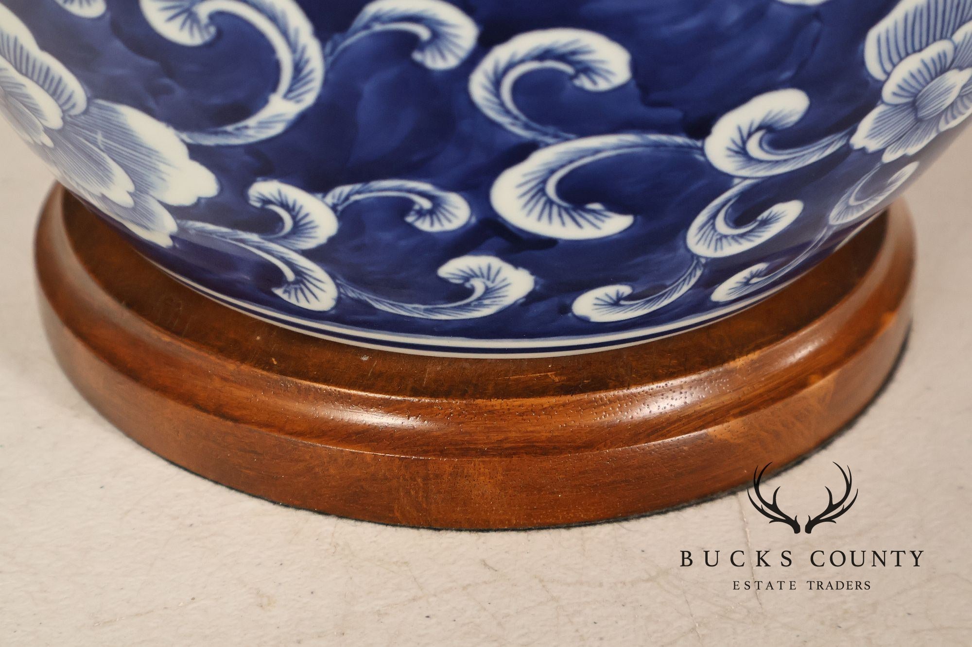 Ralph Lauren Asian Style Pair of Blue And White Ginger Jar Table Lamps