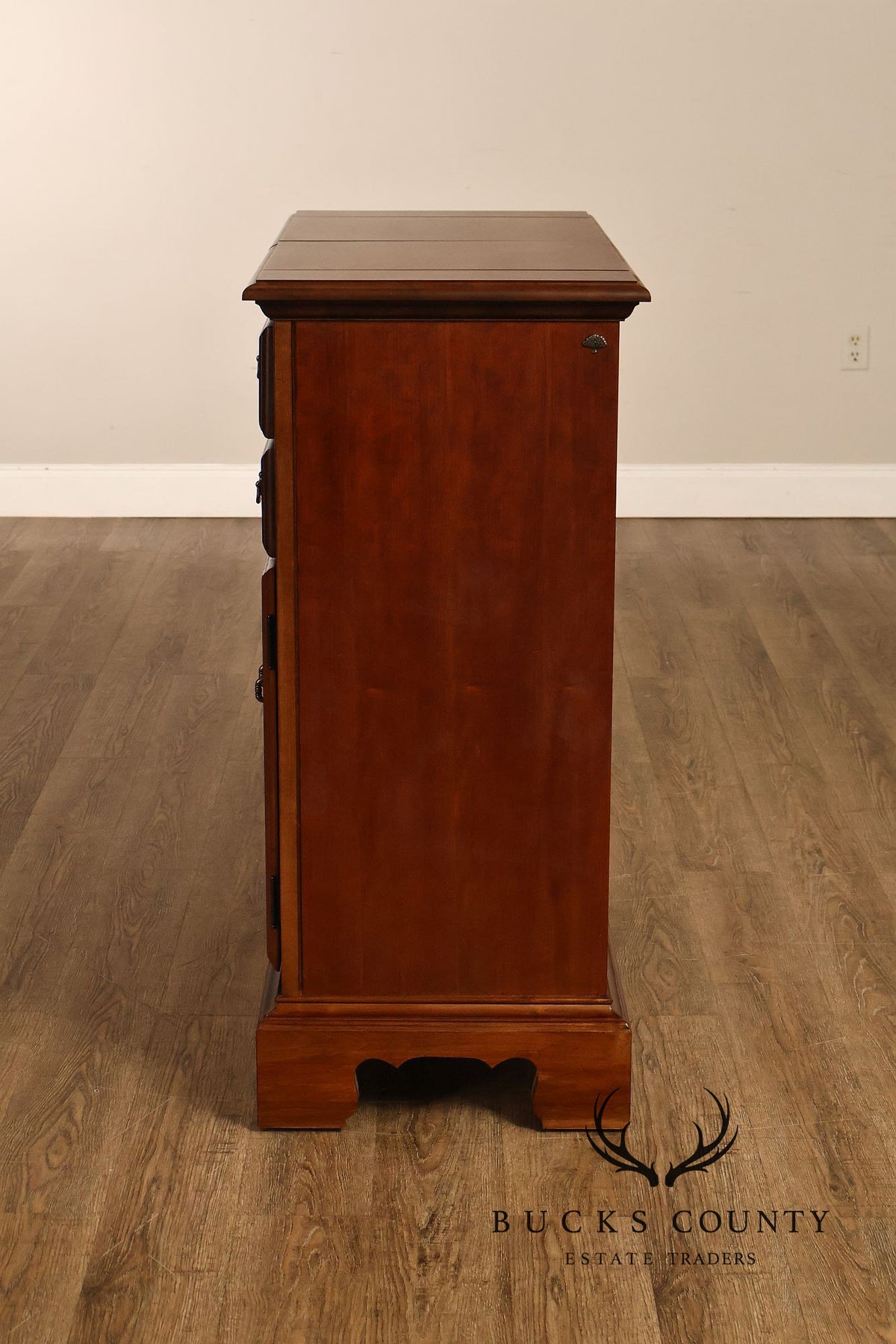 American Drew Chippendale Style Cherry Flip Top Server