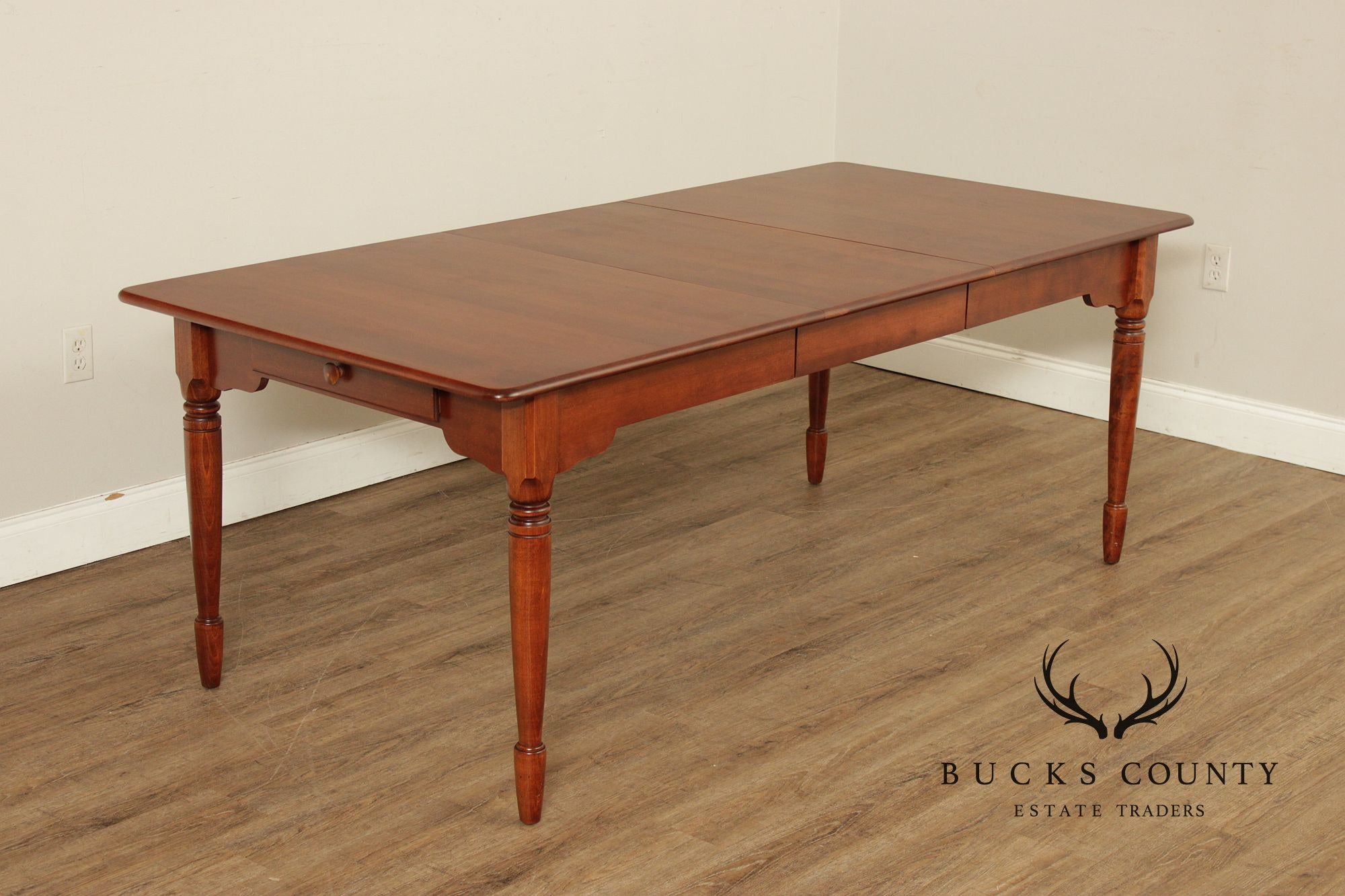 Nichols & Stone Solid Maple Expandable Dining Table