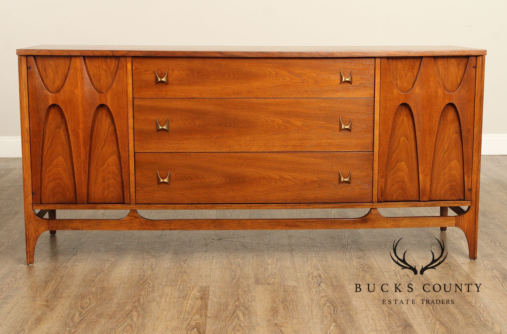 Broyhill Brasilia Mid Century Modern Walnut Sideboard