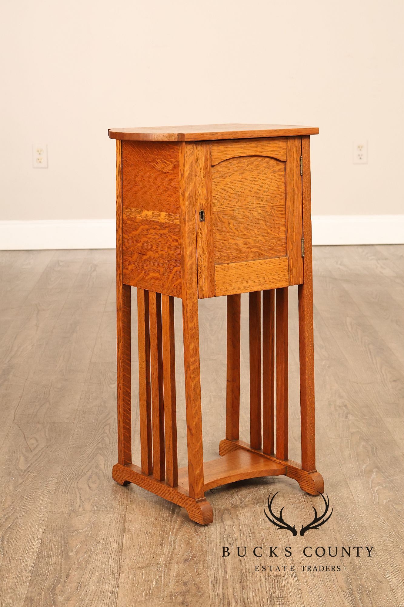 Antique Arts And Crafts Oak Bedside Cabinet / Humidor