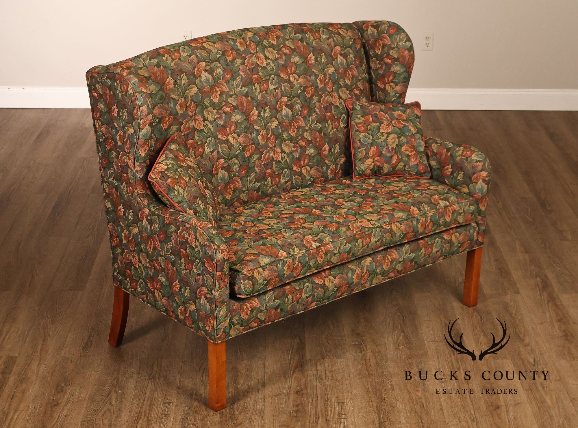 Traditional Upholstered Loveseat With Floral Fabric