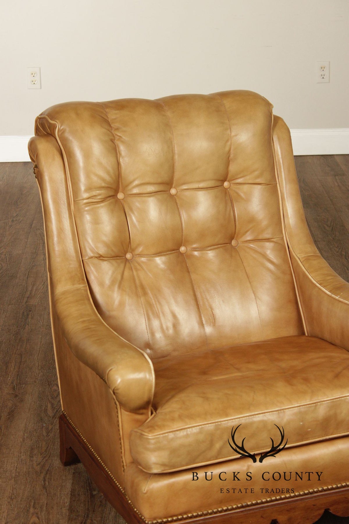 Thomasville Vintage Tufted Leather Armchair