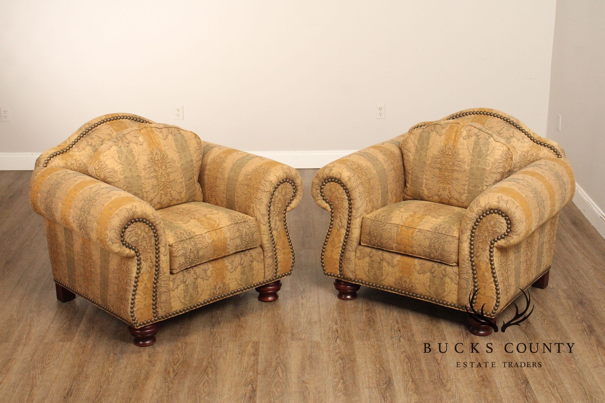 Thomasville Pair of 'Marrakesh' Upholstered Lounge Chairs