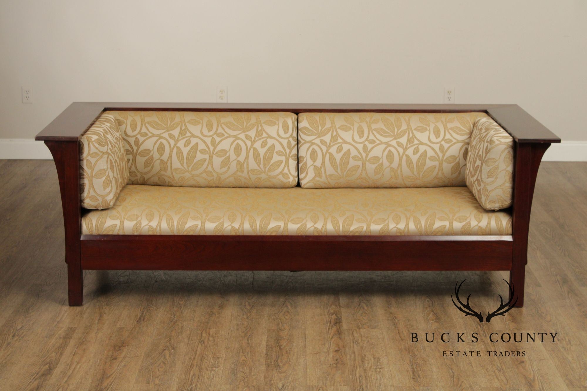Stickley Mission Collection Cherry Prairie Settle