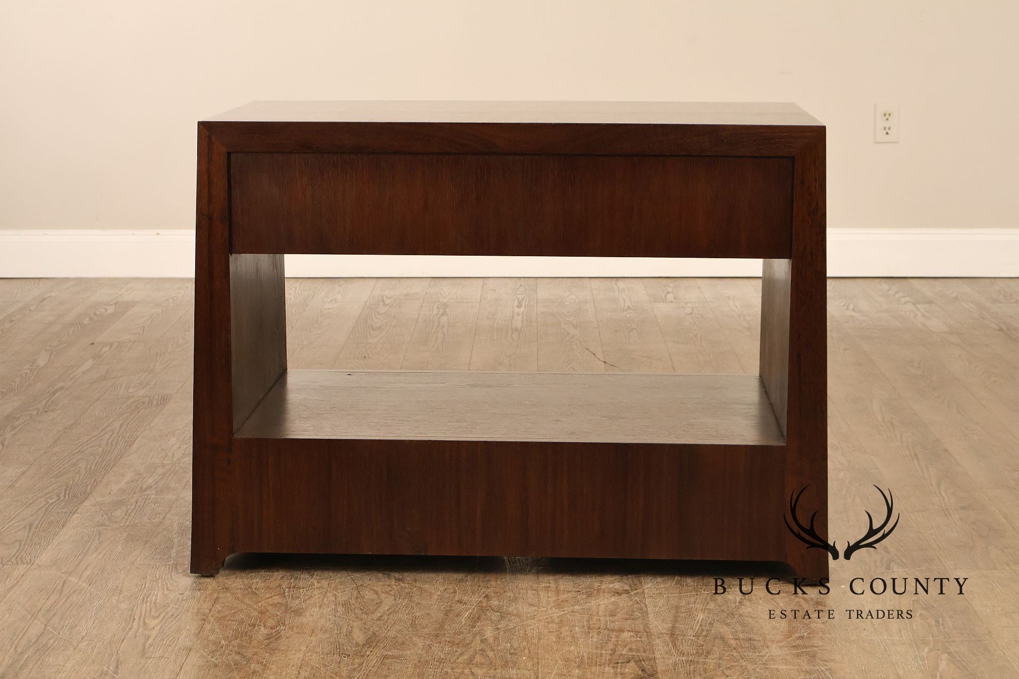 Classic Modern Pair Of Single Drawer Nightstands