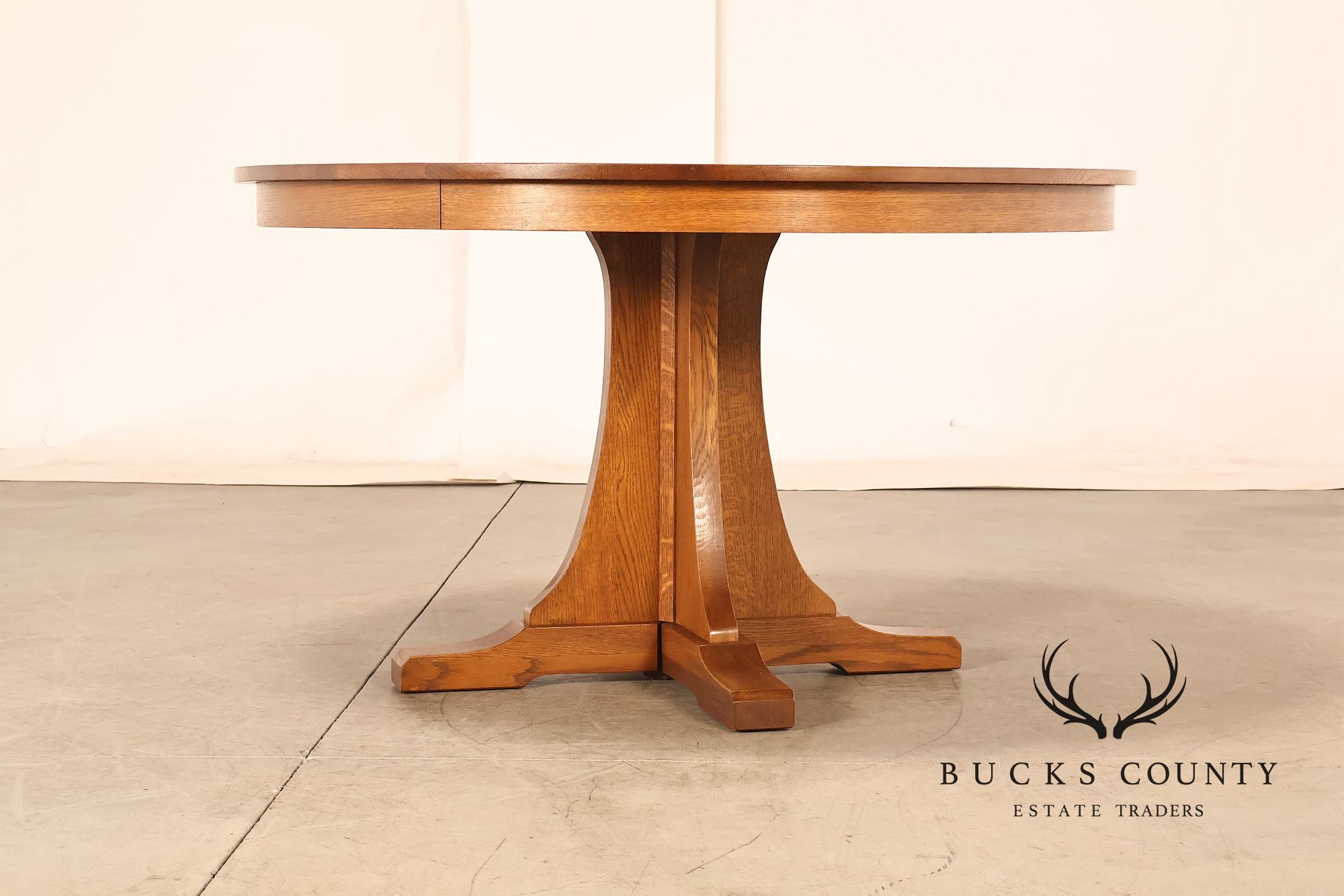 Stickley Mission Collection Round Oak Extension Dining Table With 3 Leaves In 35 Fayetteville Finish