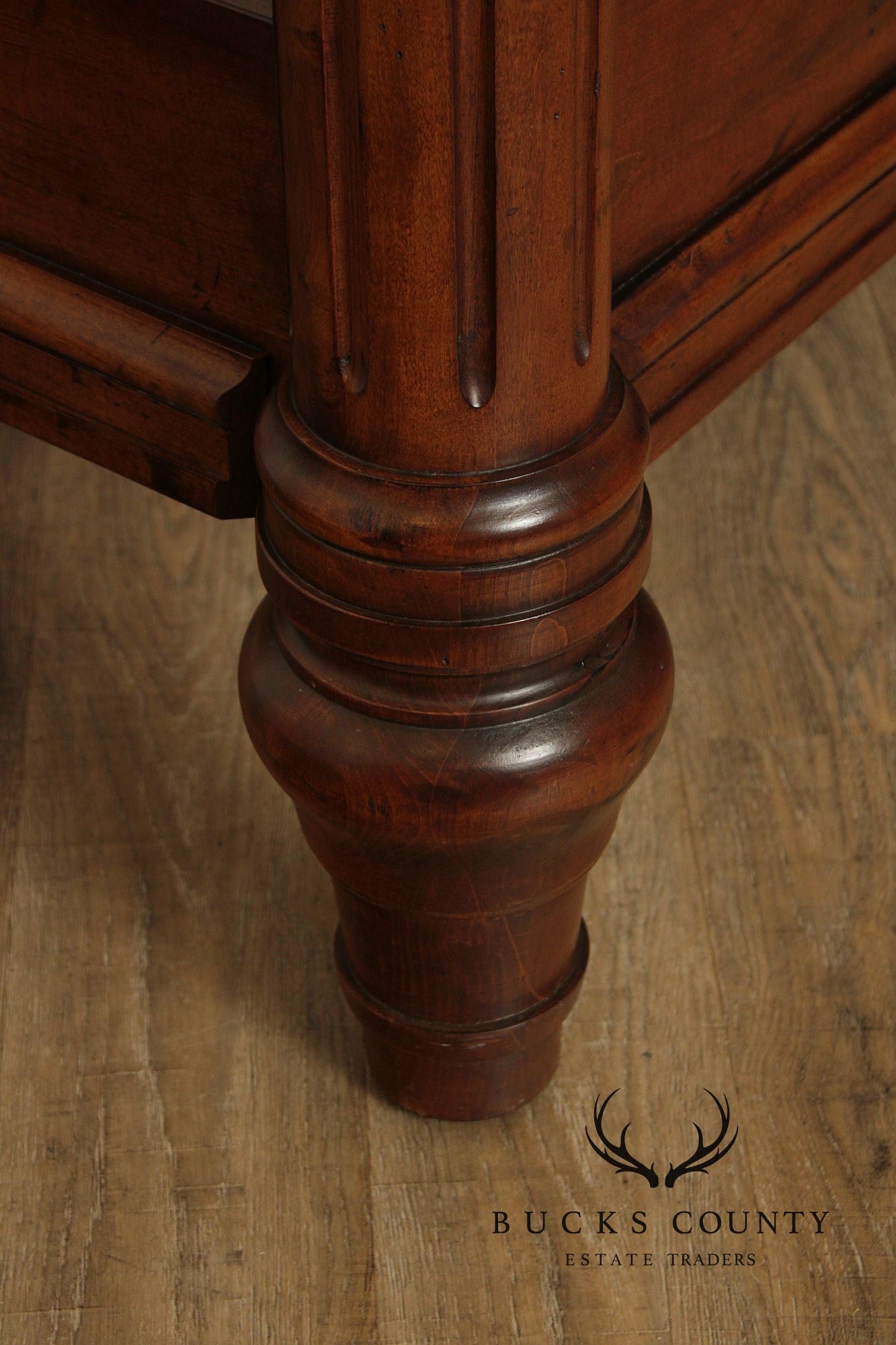 Century Furniture Traditional Cherry Messina King Size Bed