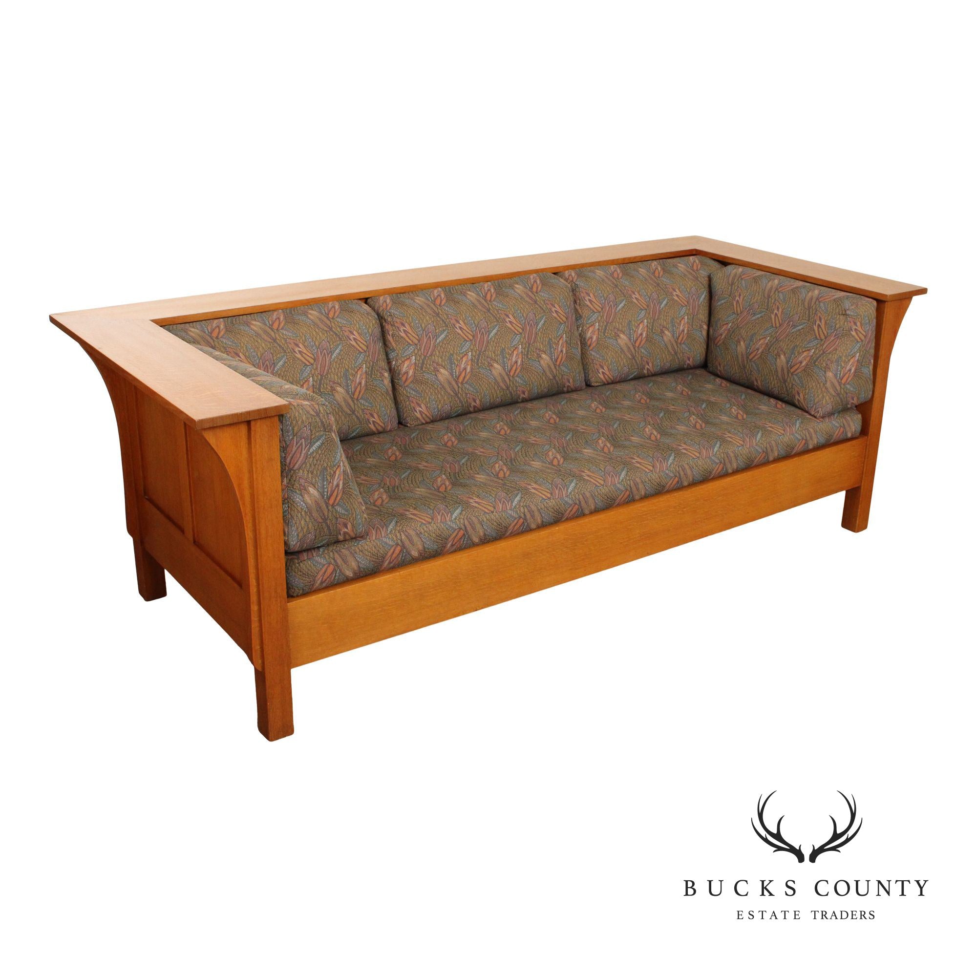 Custom Quality Mission Prairie Style Oak Settle