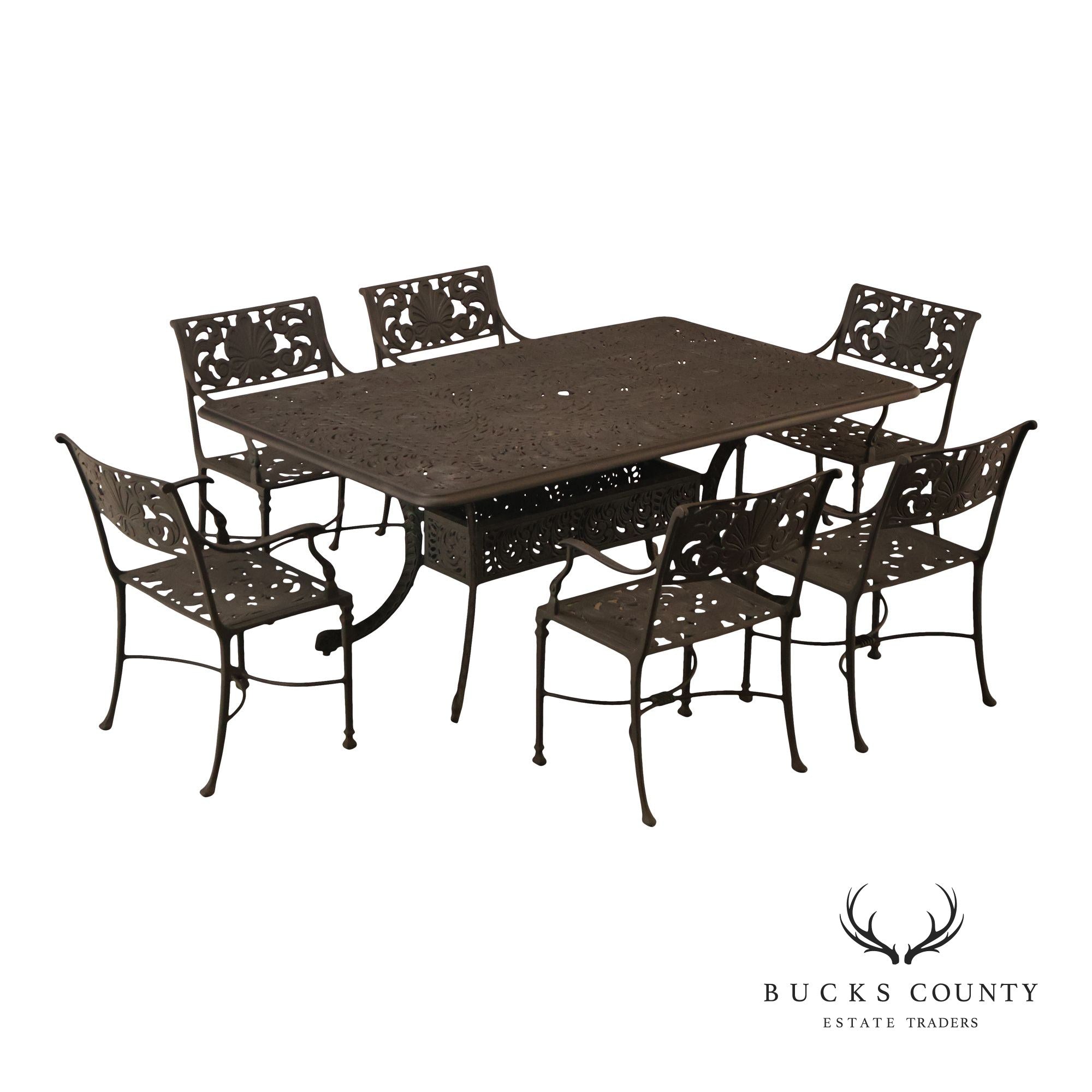 Cast Aluminum Outdoor Dining Set With Pierced Decoration