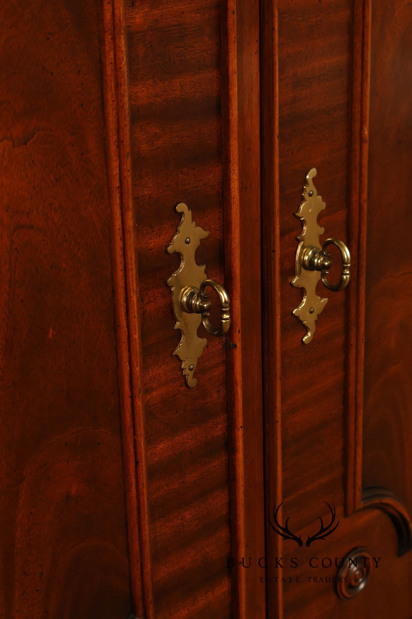 Century Furniture Georgian Style Mahogany Sideboard