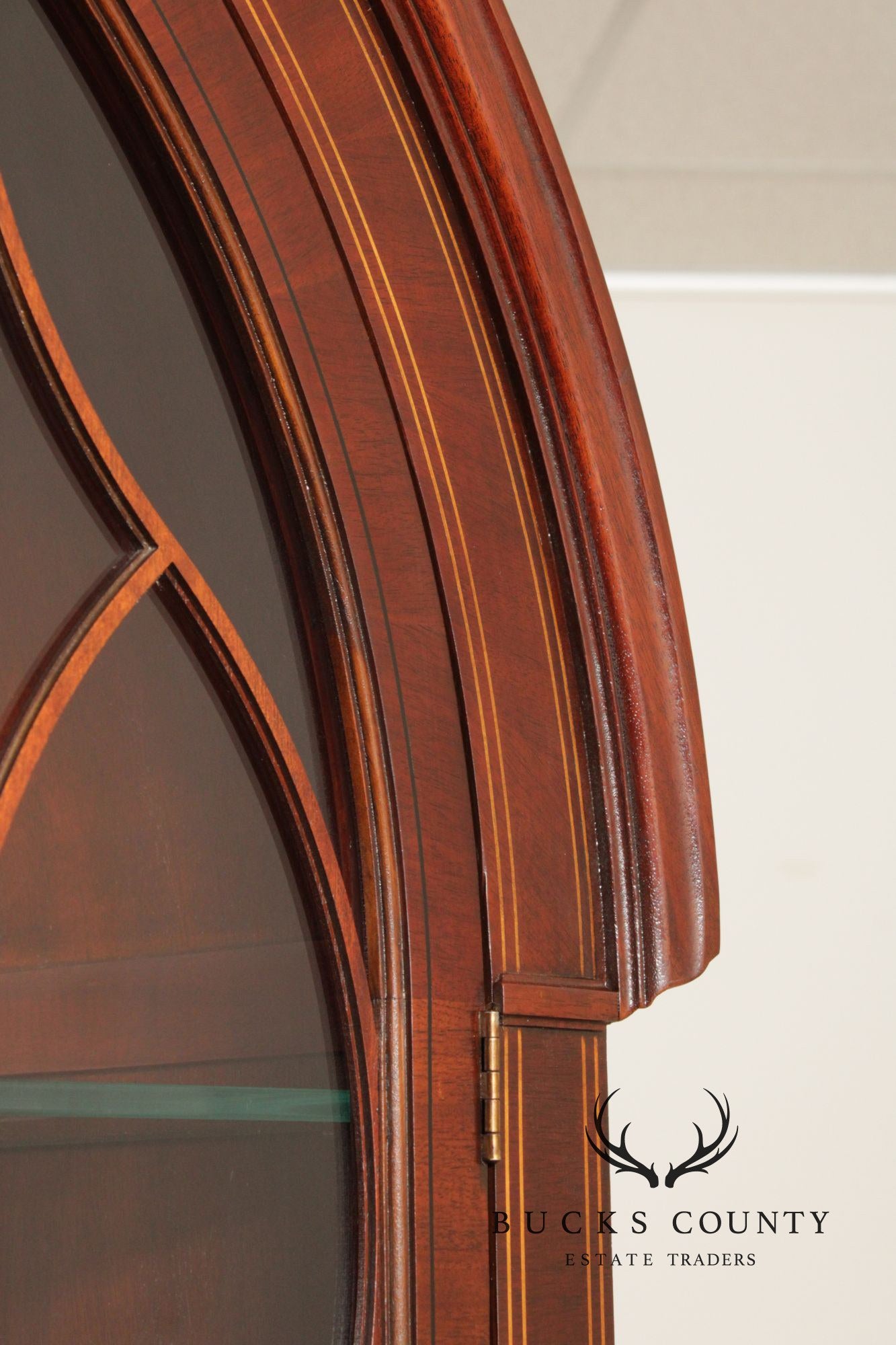 Baker Historic Charleston Pair Dome Arched Display Bookcase Cabinets