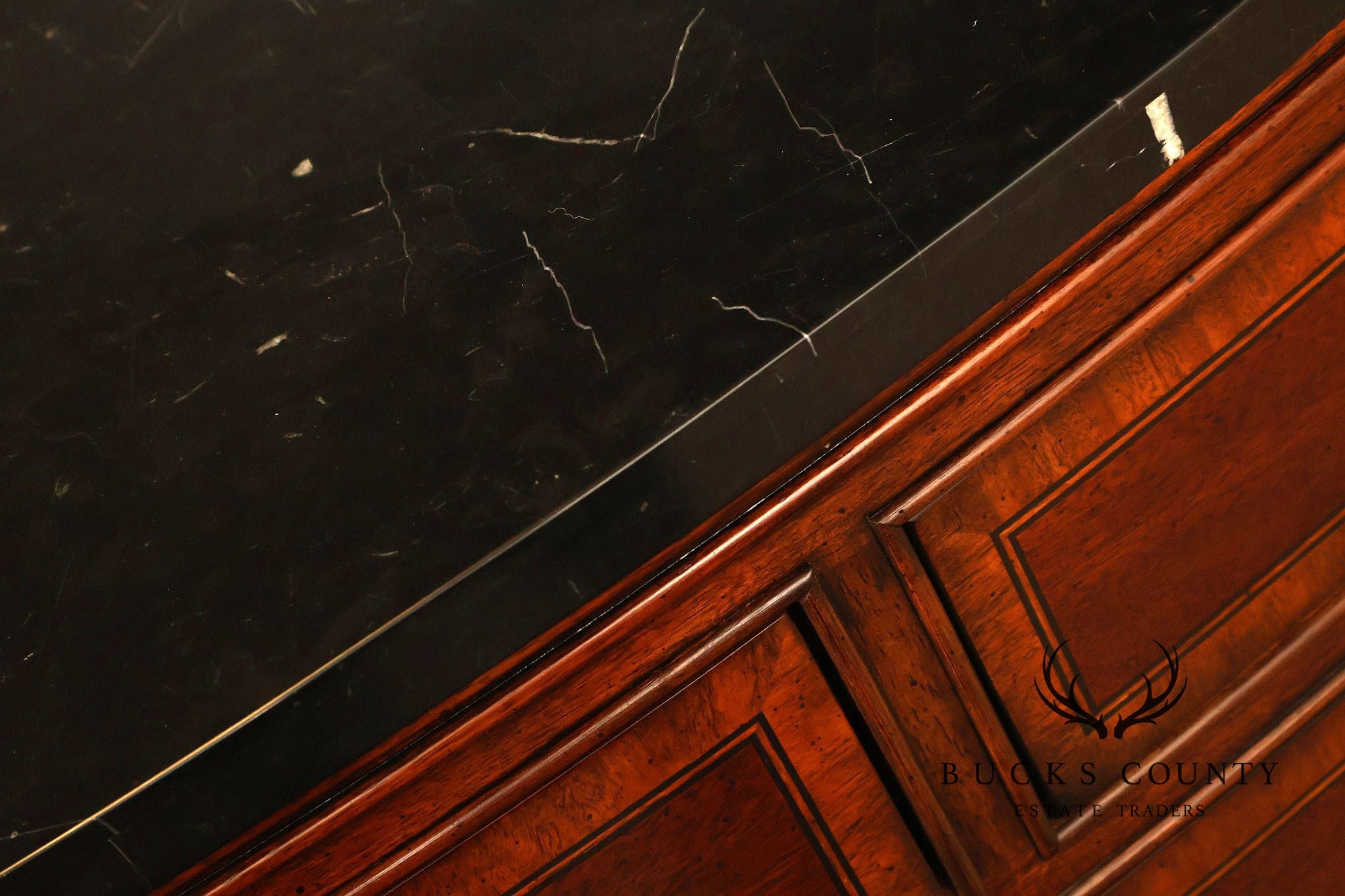 Universal Furniture Georgian S995tyle Marble Top Buffet Sideboard