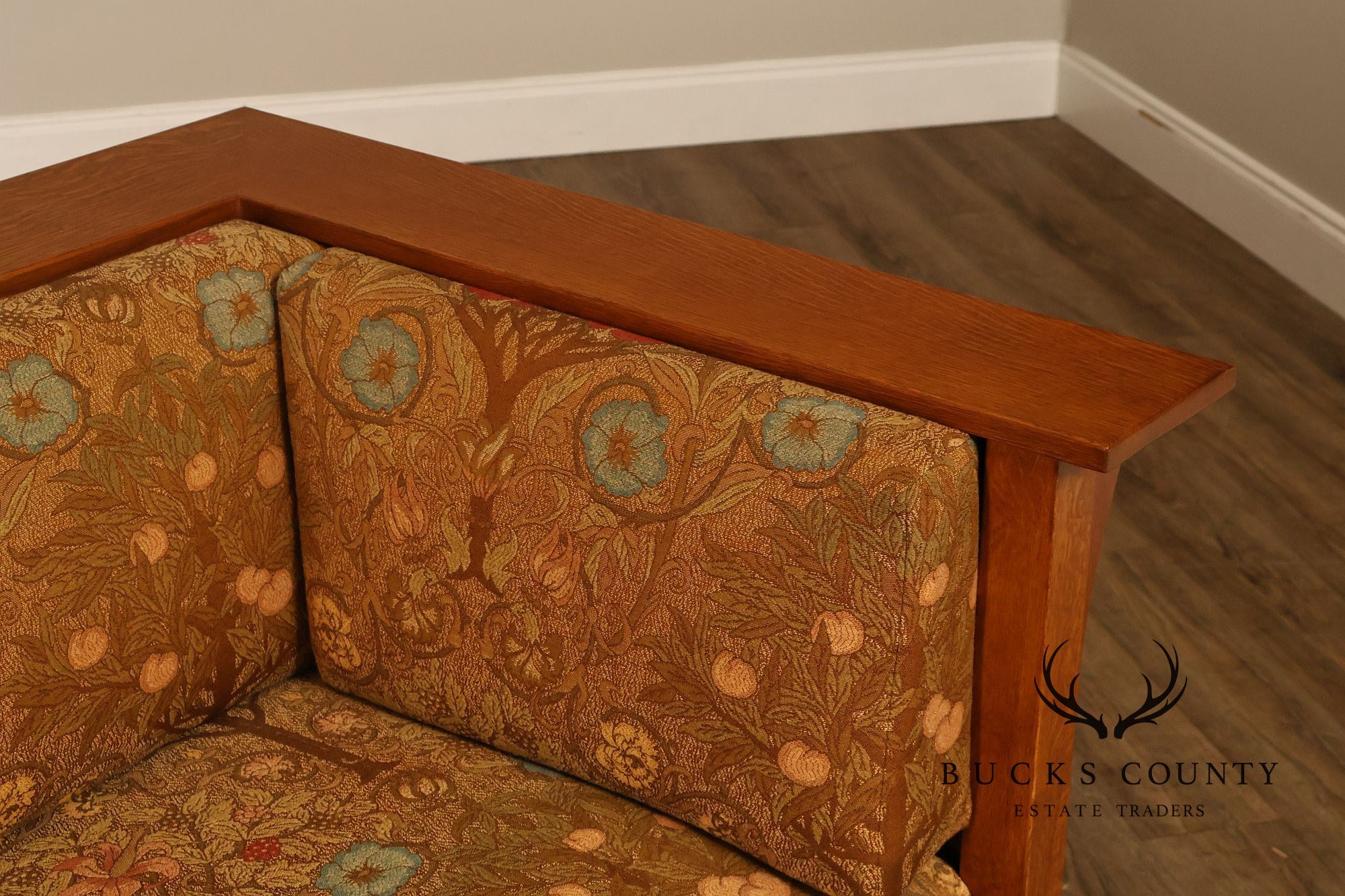 Stickley Mission Collection Oak Prairie Settle