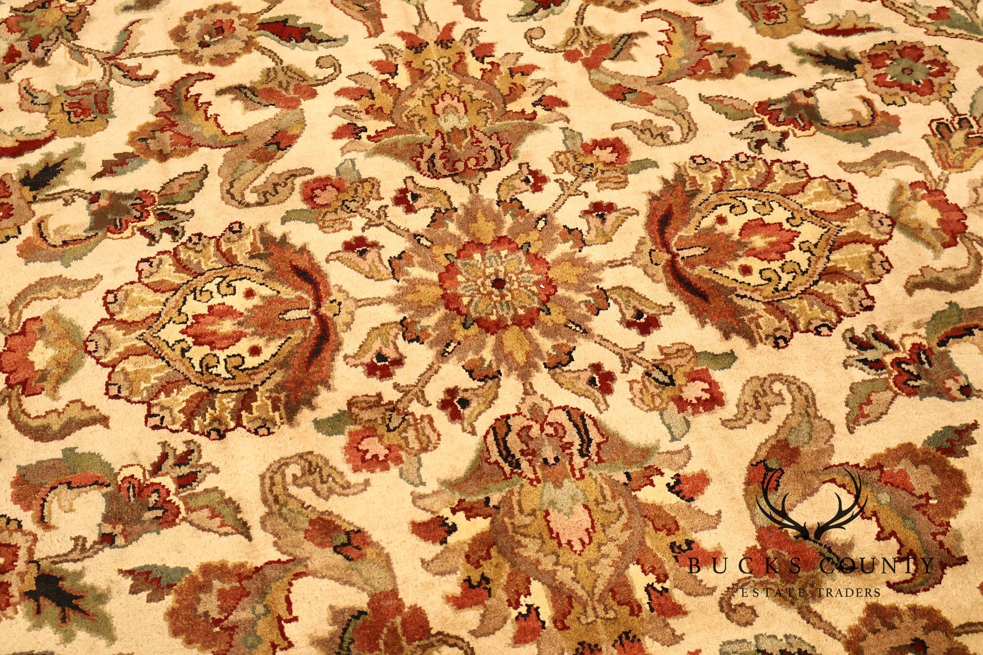 Persian Style Floral Wool Area Rug  12 inch x 15 inch 10 inch