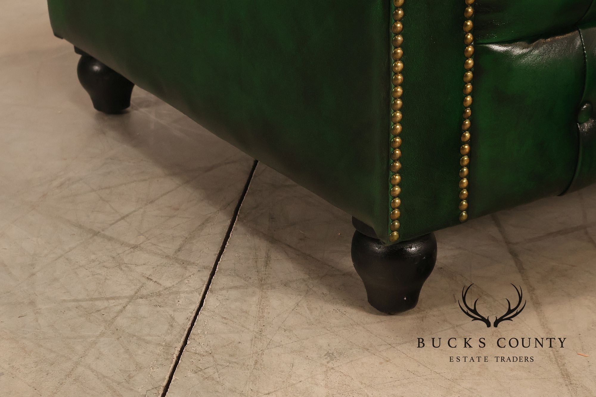 Chesterfield Style Polo Green Tufted Leather Club Chair