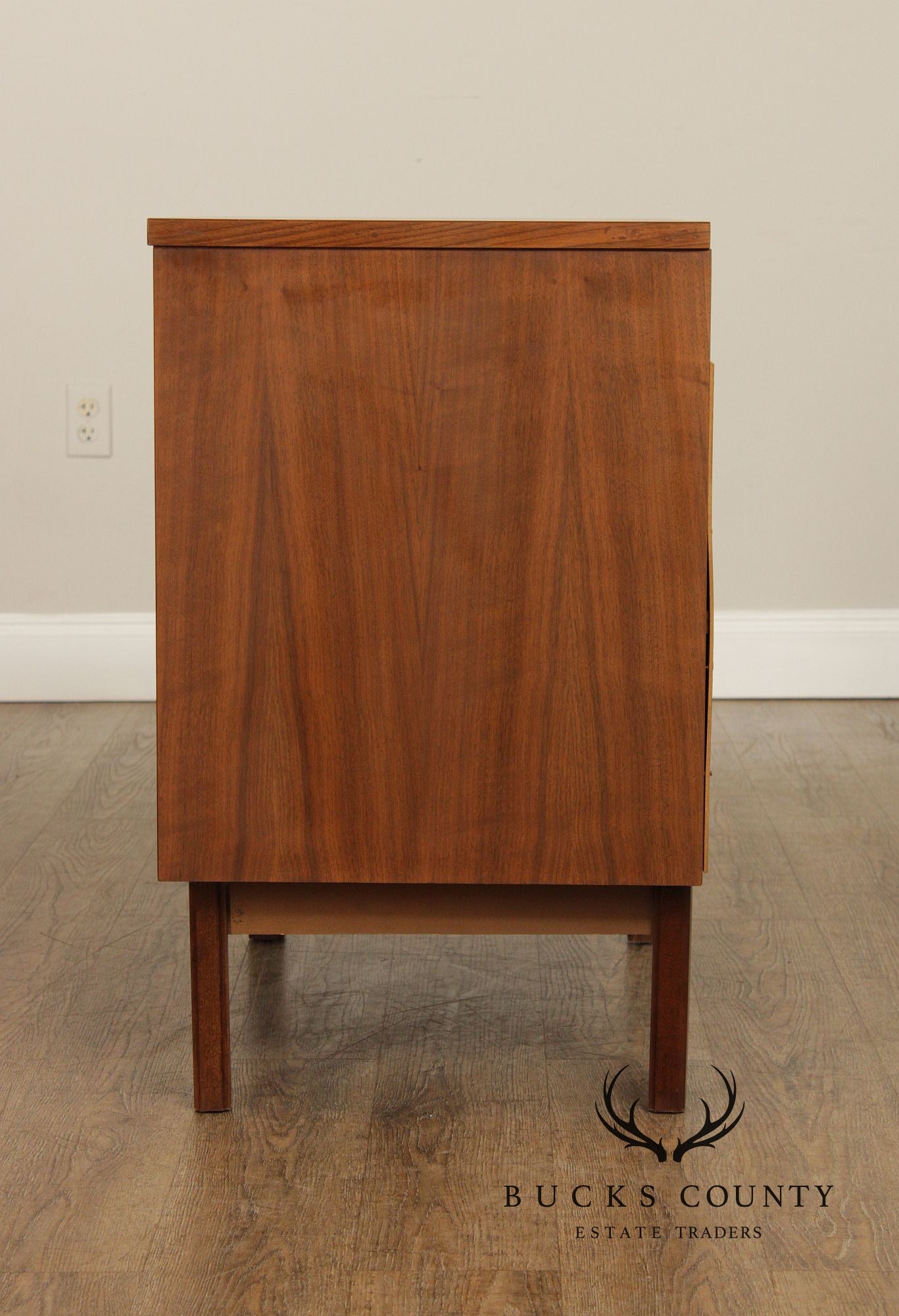 Mid Century Modern Walnut Chest of Drawers