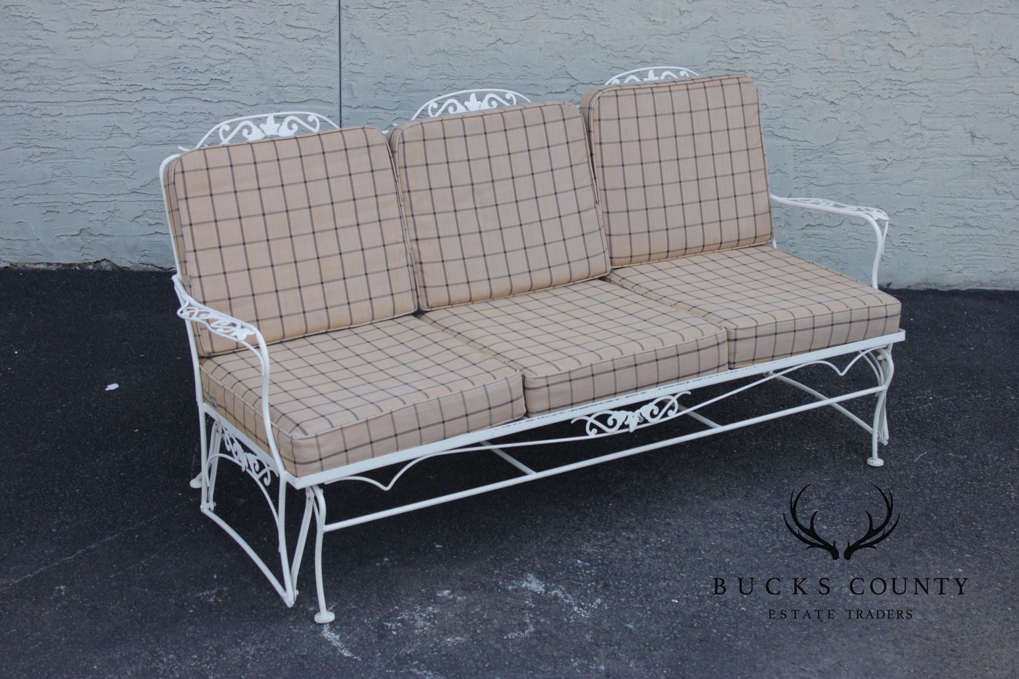 Lyon-Shaw Vintage Outdoor Patio Sofa With Scroll Iron Frame And Cushions