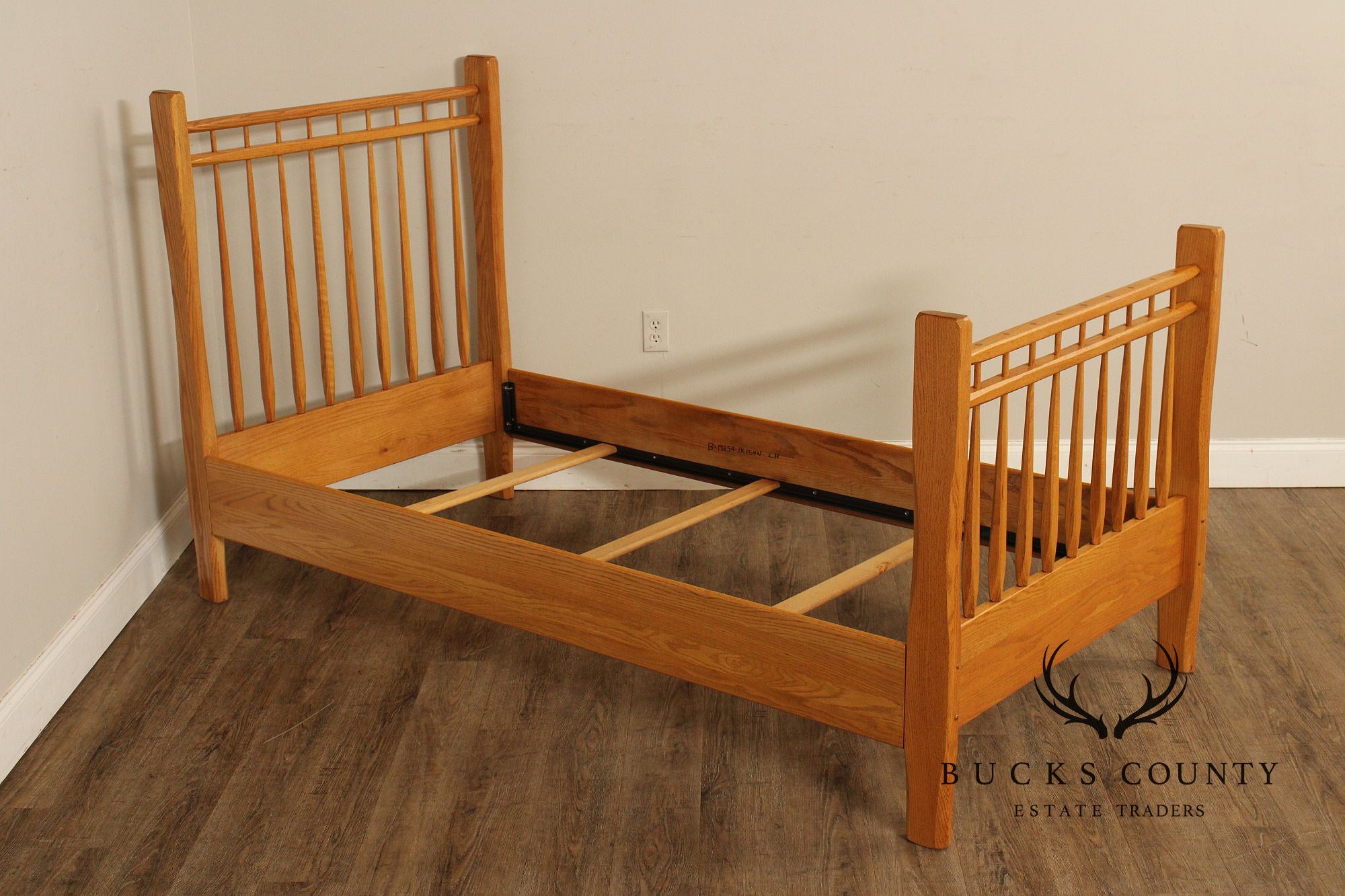 Hunt Country Furniture Oak Twin Bed