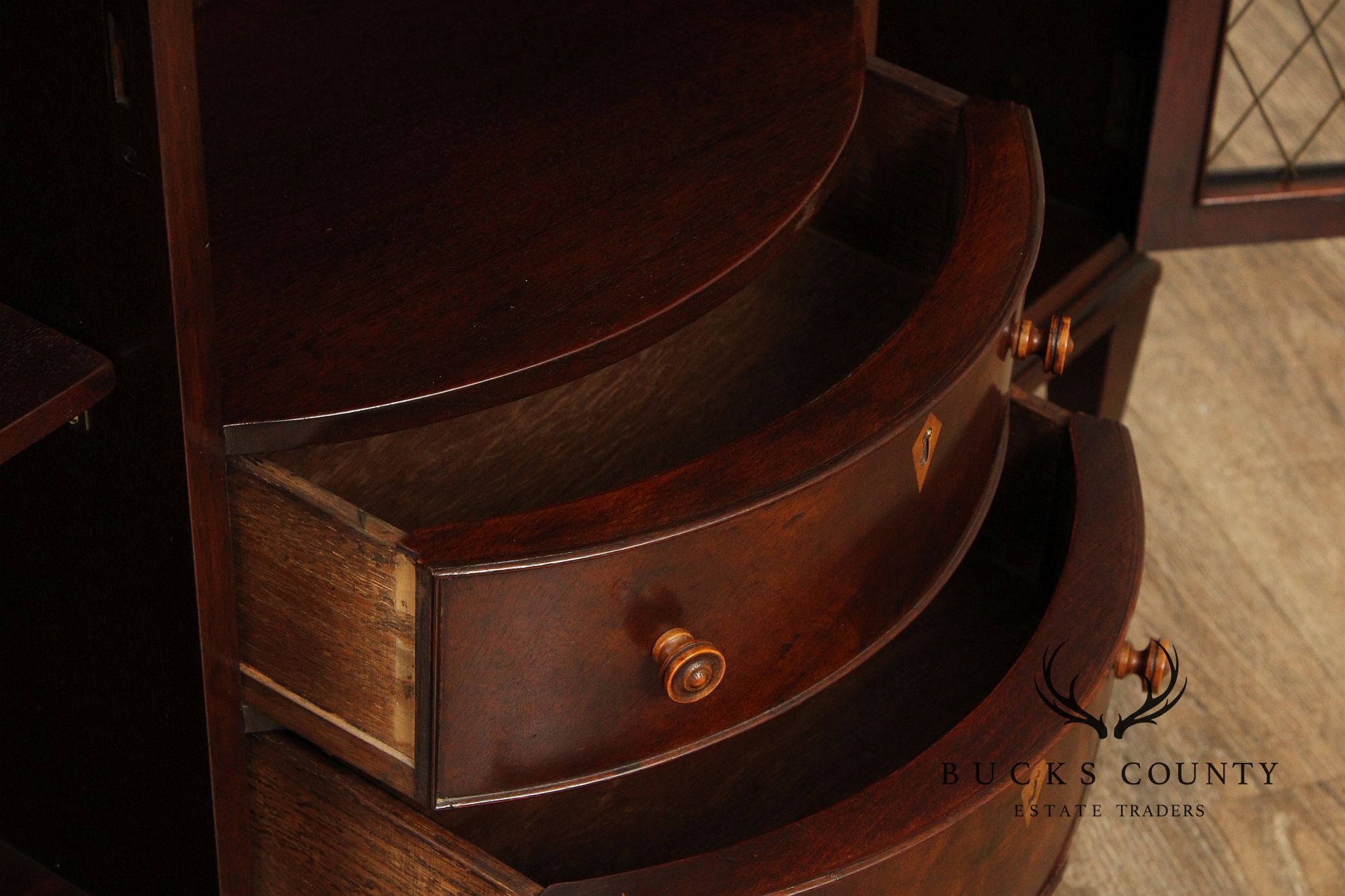 1930'S FEDERAL STYLE MAHOGANY PAIR OF  LOW BOOKCASES