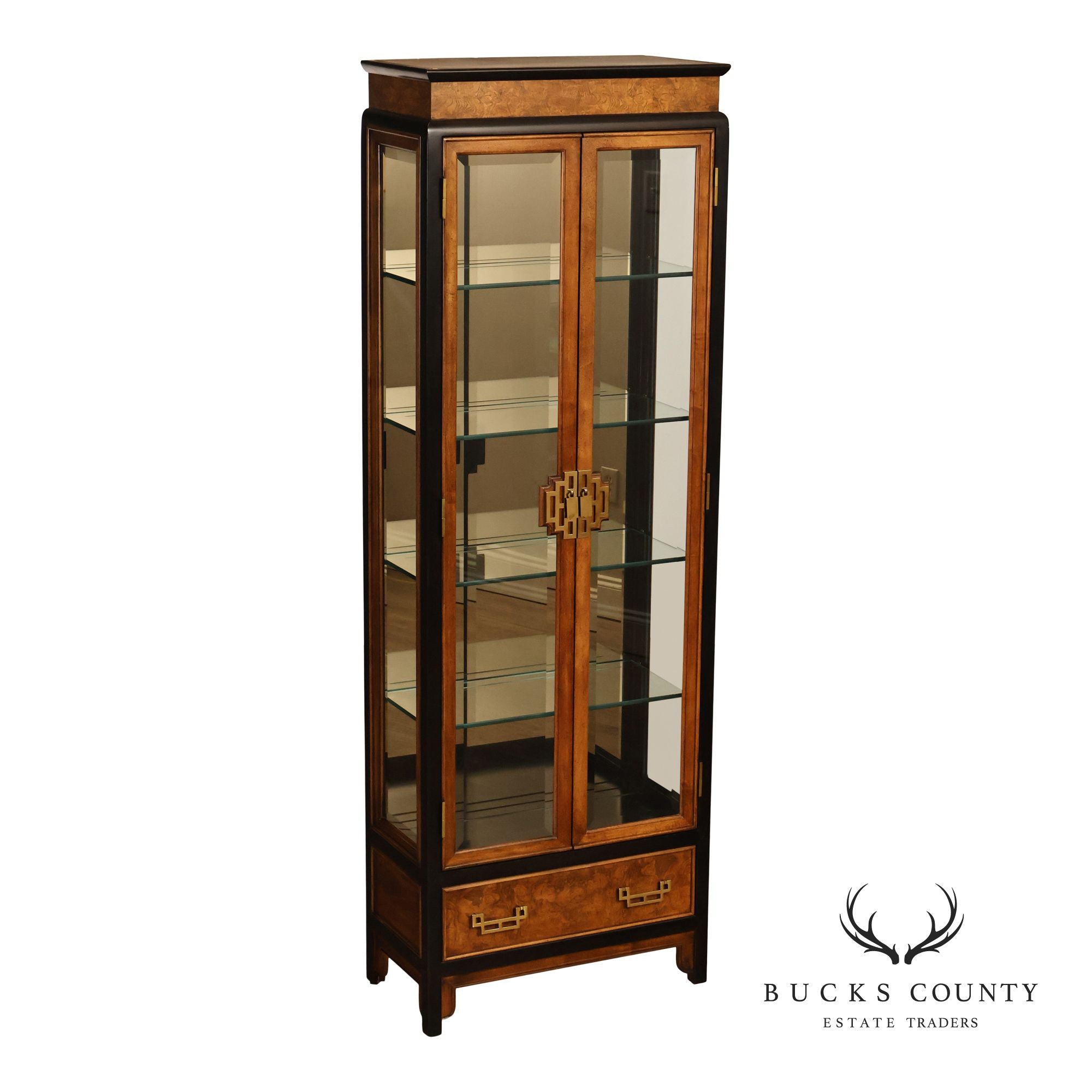 Century Furniture Raymond Sobota Asian Inspired Chin Hua Lighted Glass Curio Cabinet