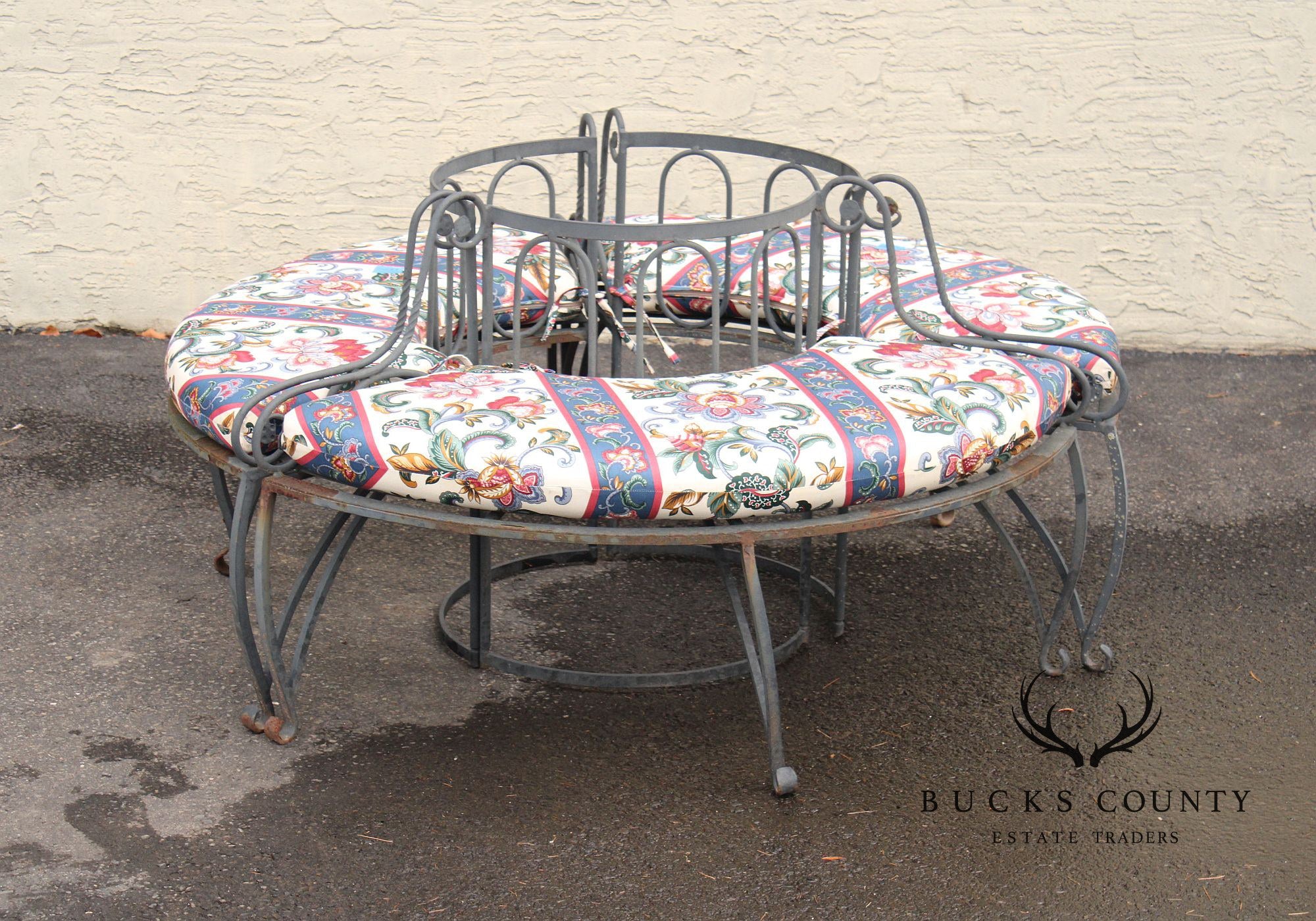 Wrought Iron Circular Garden Tree Bench With Cushions