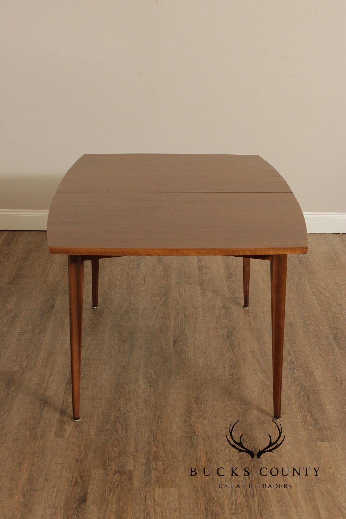 Broyhill Emphasis Mid Century Modern Walnut Expandable Dining Table