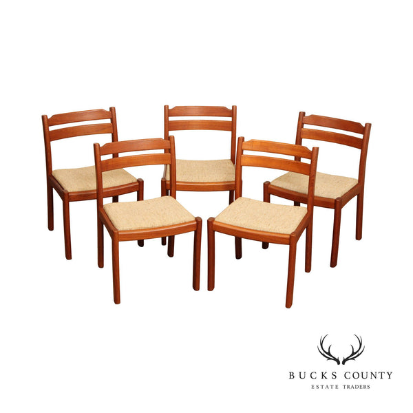 Dyrlund Danish Modern Set Of Five Teak Dining Chairs