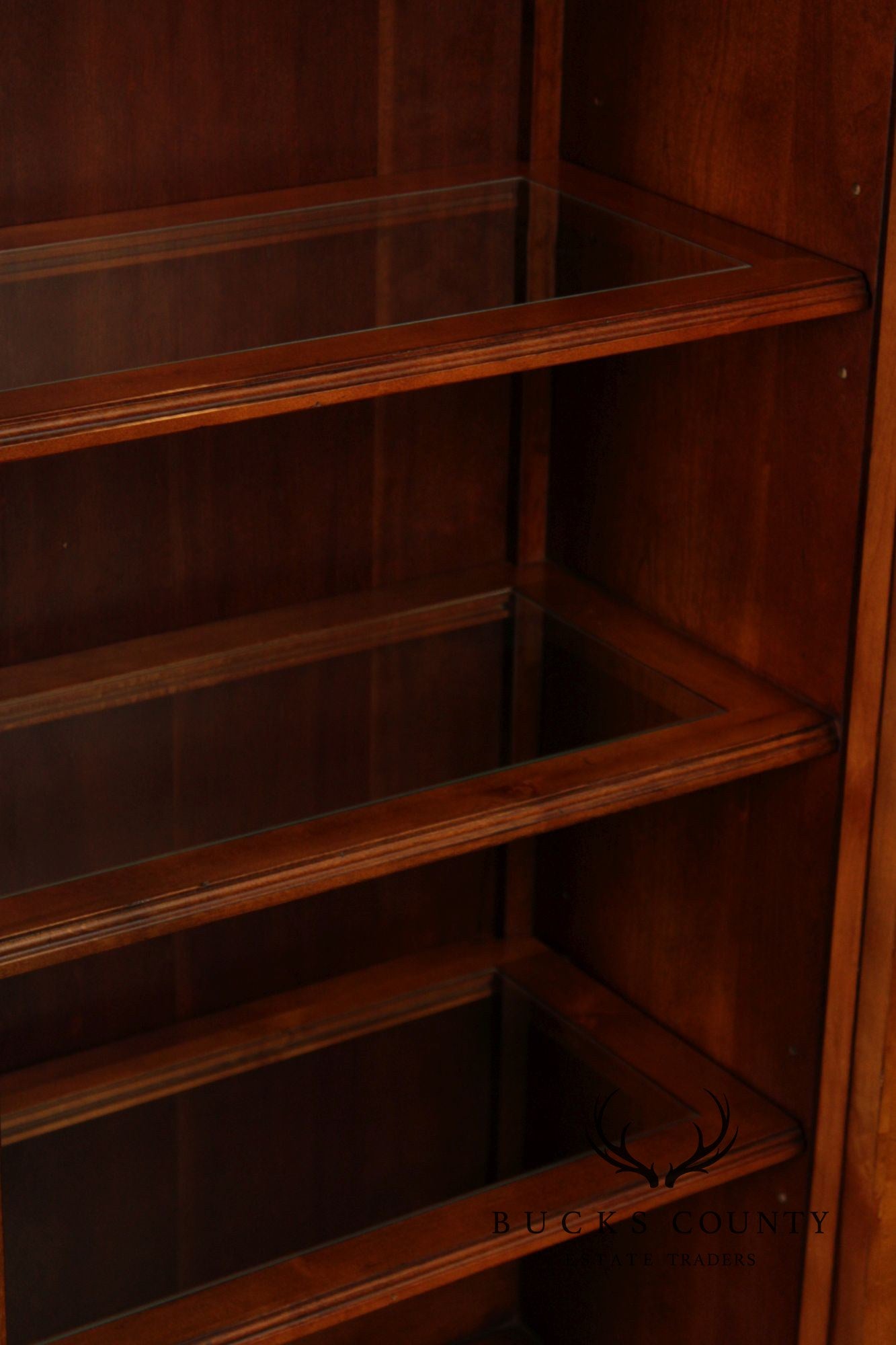 Ethan Allen Traditional Style Lighted Sliding Door Bookcase Display Cabinet