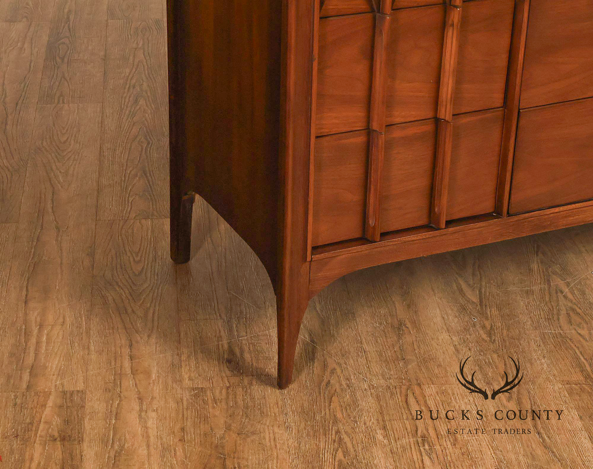 Kent Coffey Perspecta Mid Century Modern Walnut 9 Drawer Dresser