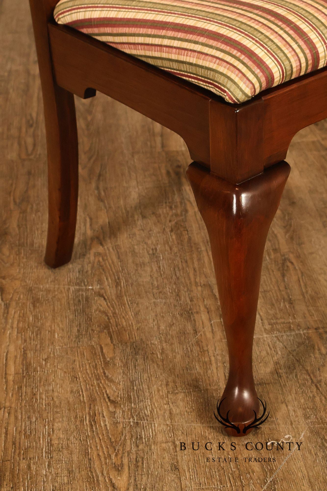 Pennsylvania House Queen Anne Style Set of Six Cherry Dining Chairs