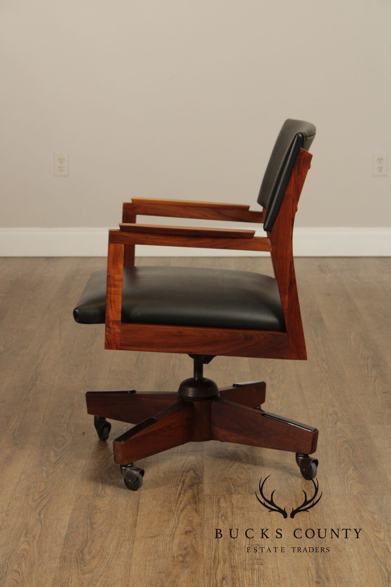 Mid Century Modern Swivel Desk Chair