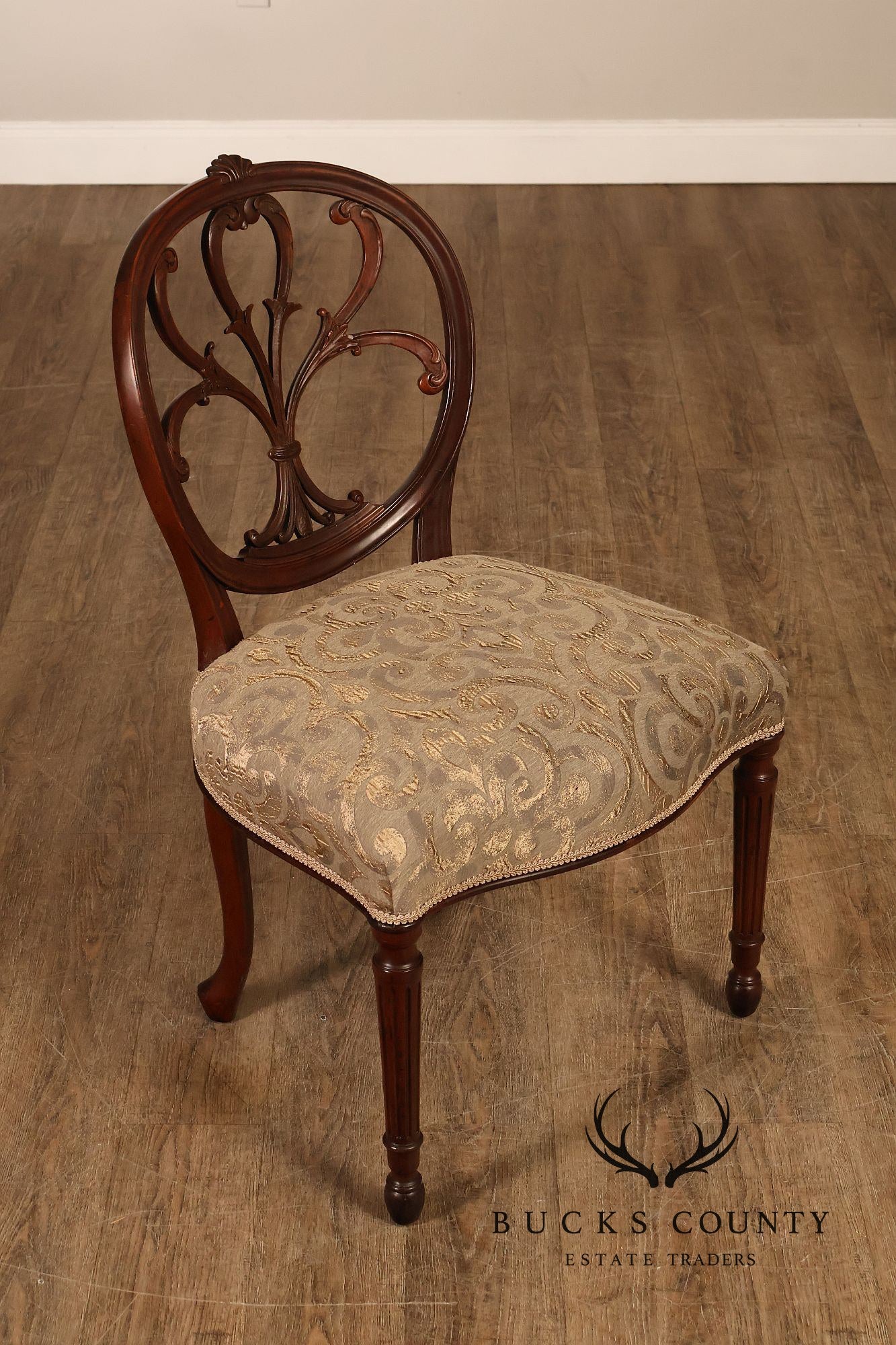 Hepplewhite Inspired Set Of Eight Mahogany Carved Oval Back  Dining Chairs