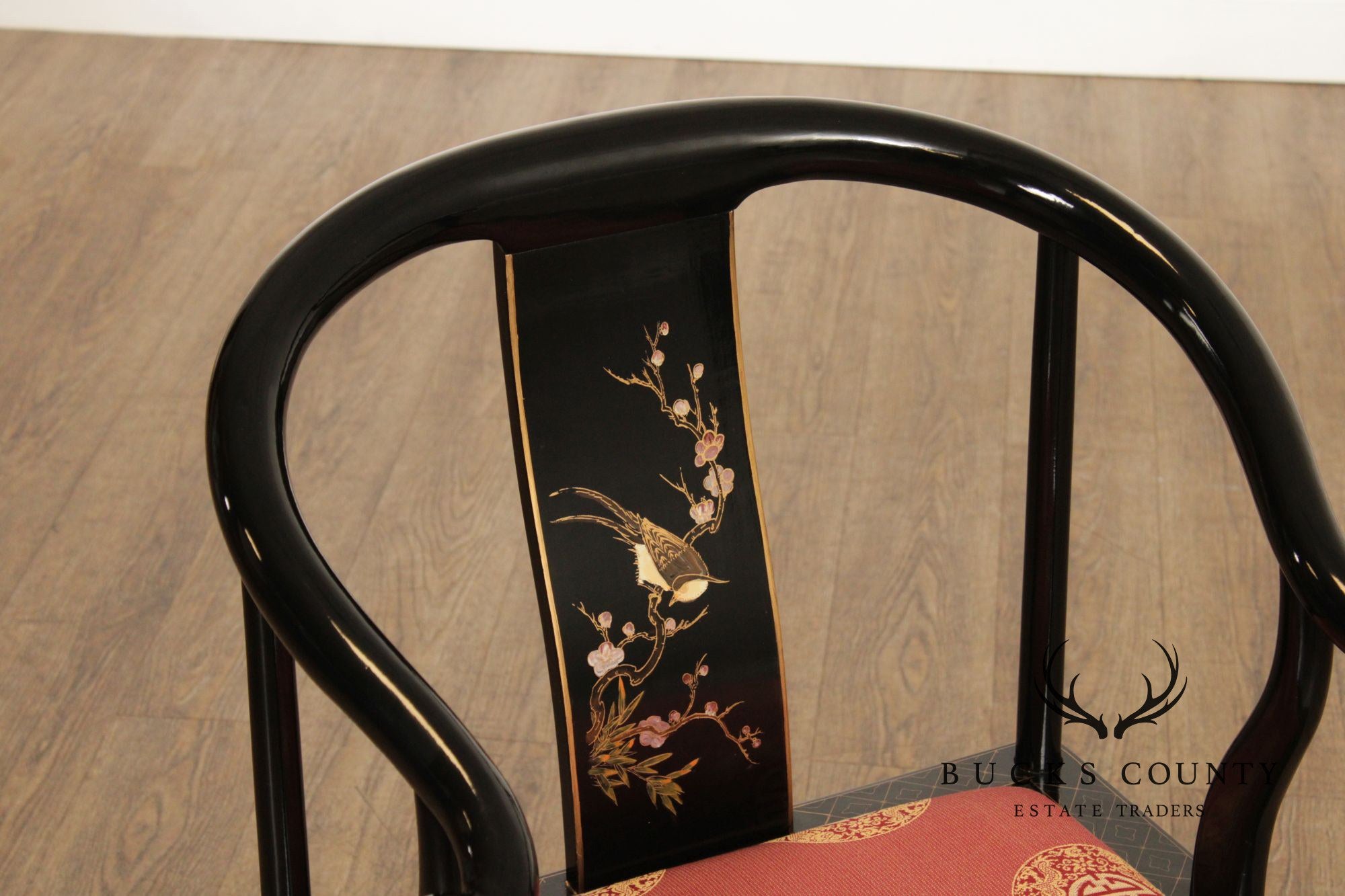 Pulaski Furniture Chinoiserie Horseshoe Armchair