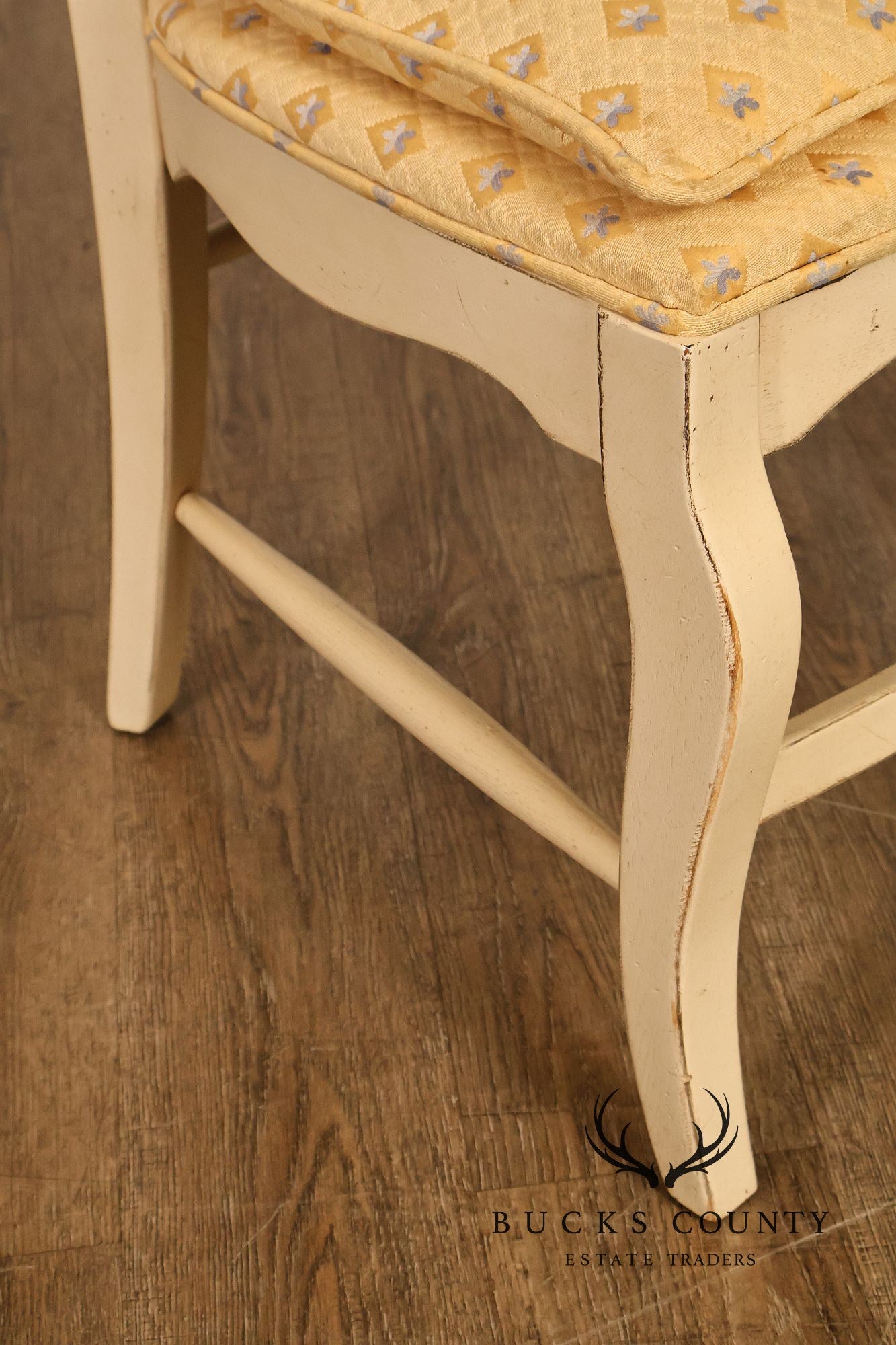 Drexel Heritage French Country Style Set of Eight Dining Chairs