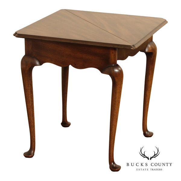 Kittinger Colonial Williamsburg Queen Anne Style Mahogany Handkerchief Table