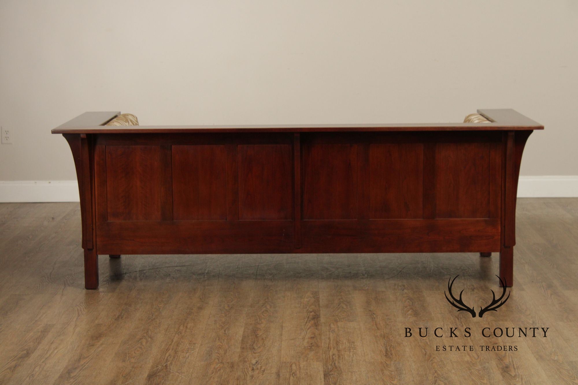 Stickley Mission Collection Cherry Prairie Settle