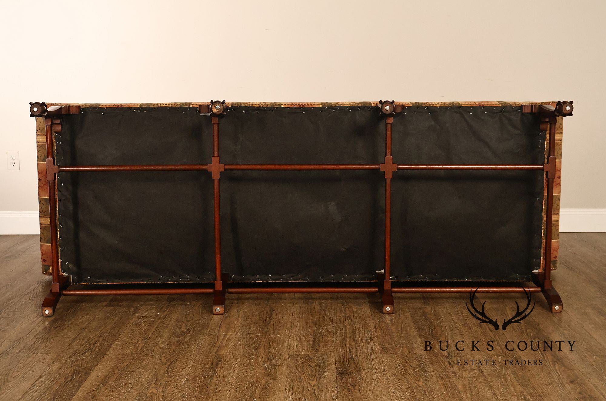 Kindel Winterthur Irish Georgian Chippendale Style Mahogany Camelback Sofa